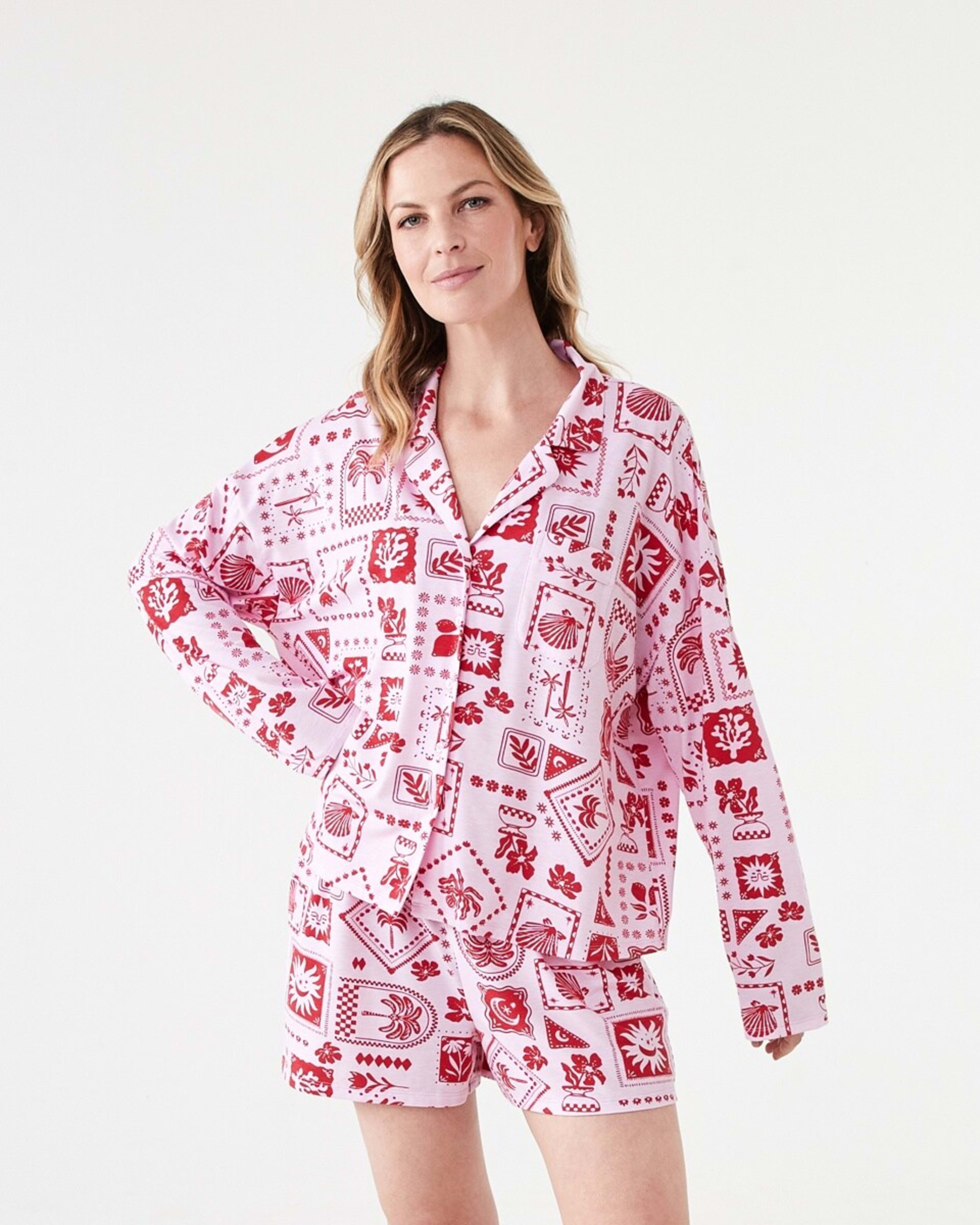 1 Long Sleeve Top and Shorts Comfort Pyjama Set VACAY STAMP PINK LADY, 1 of 8