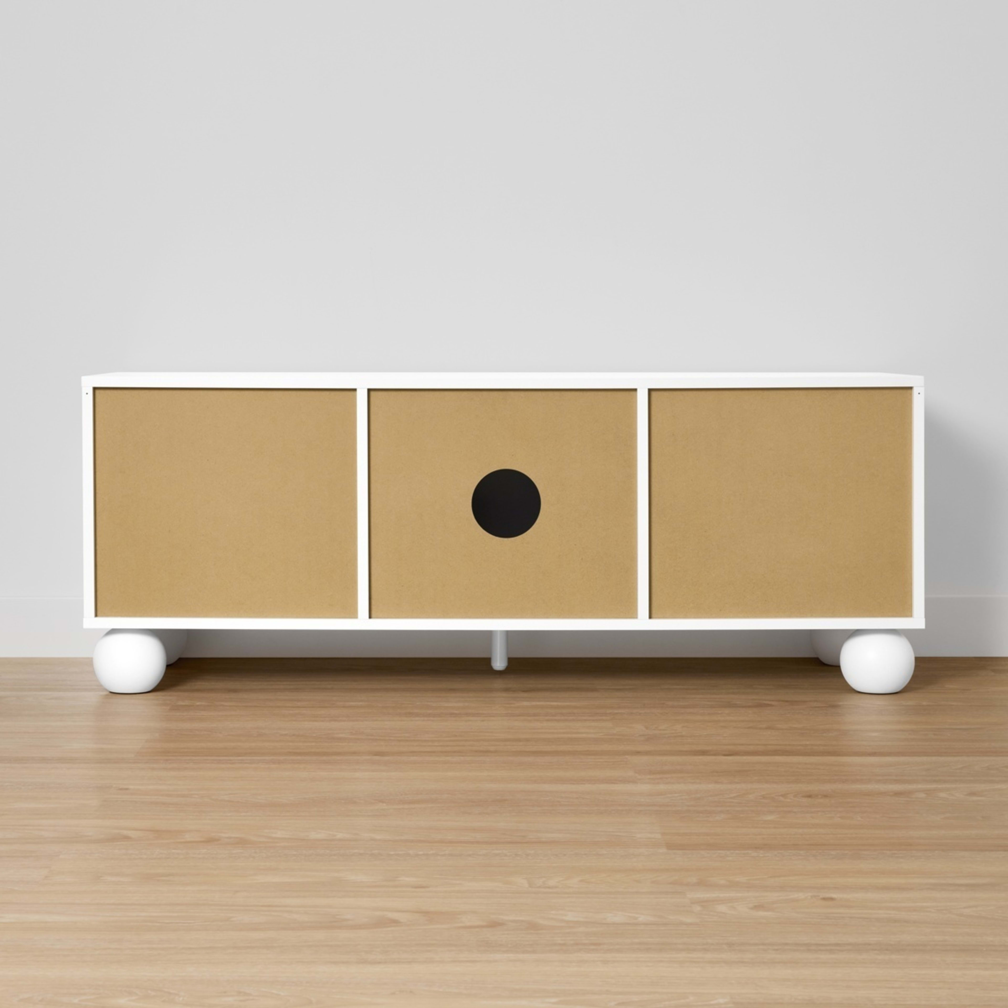 6 Burleigh Entertainment Unit, 6 of 10