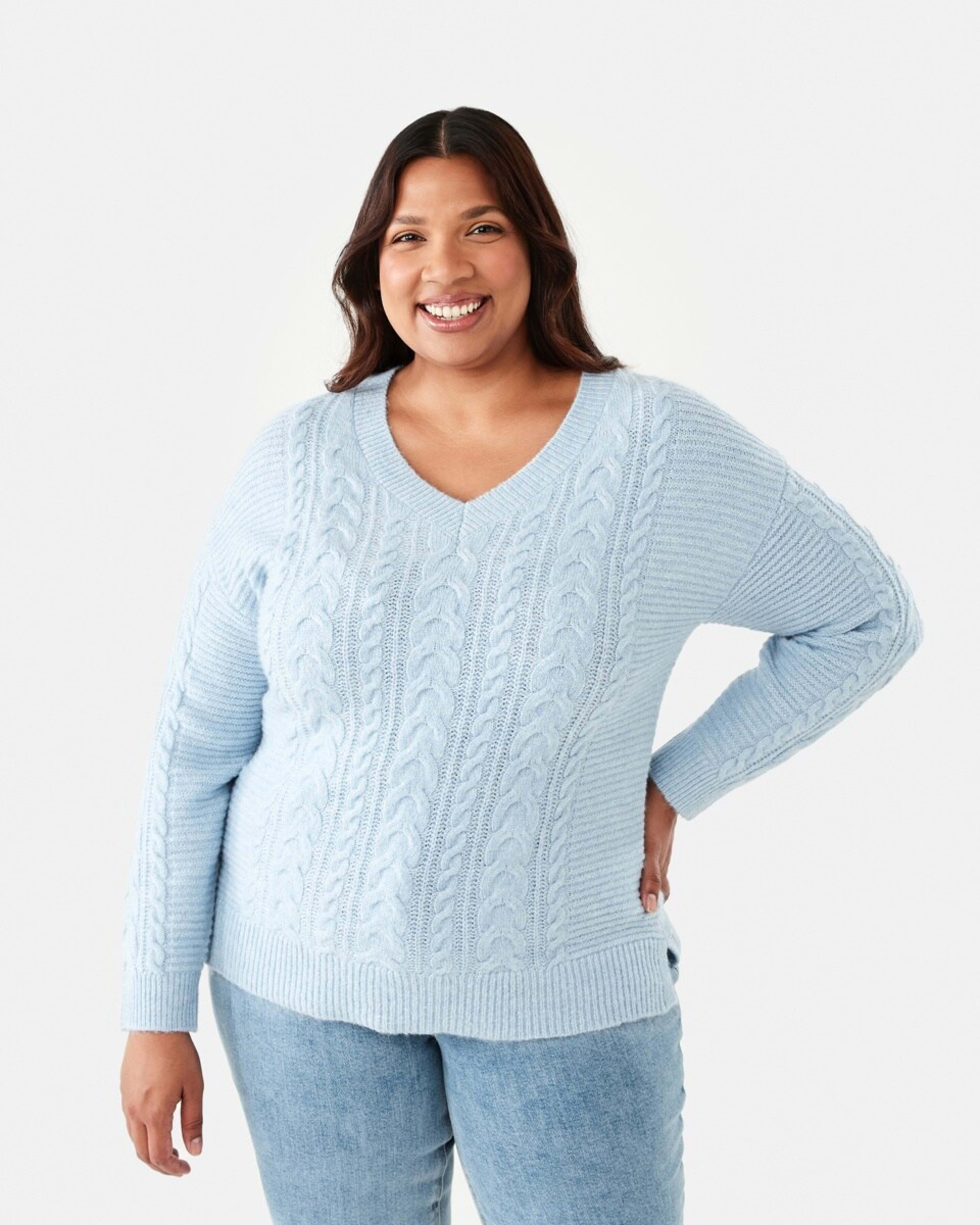 1 Curve Cable V-Neck Jumper Skyway Mrl