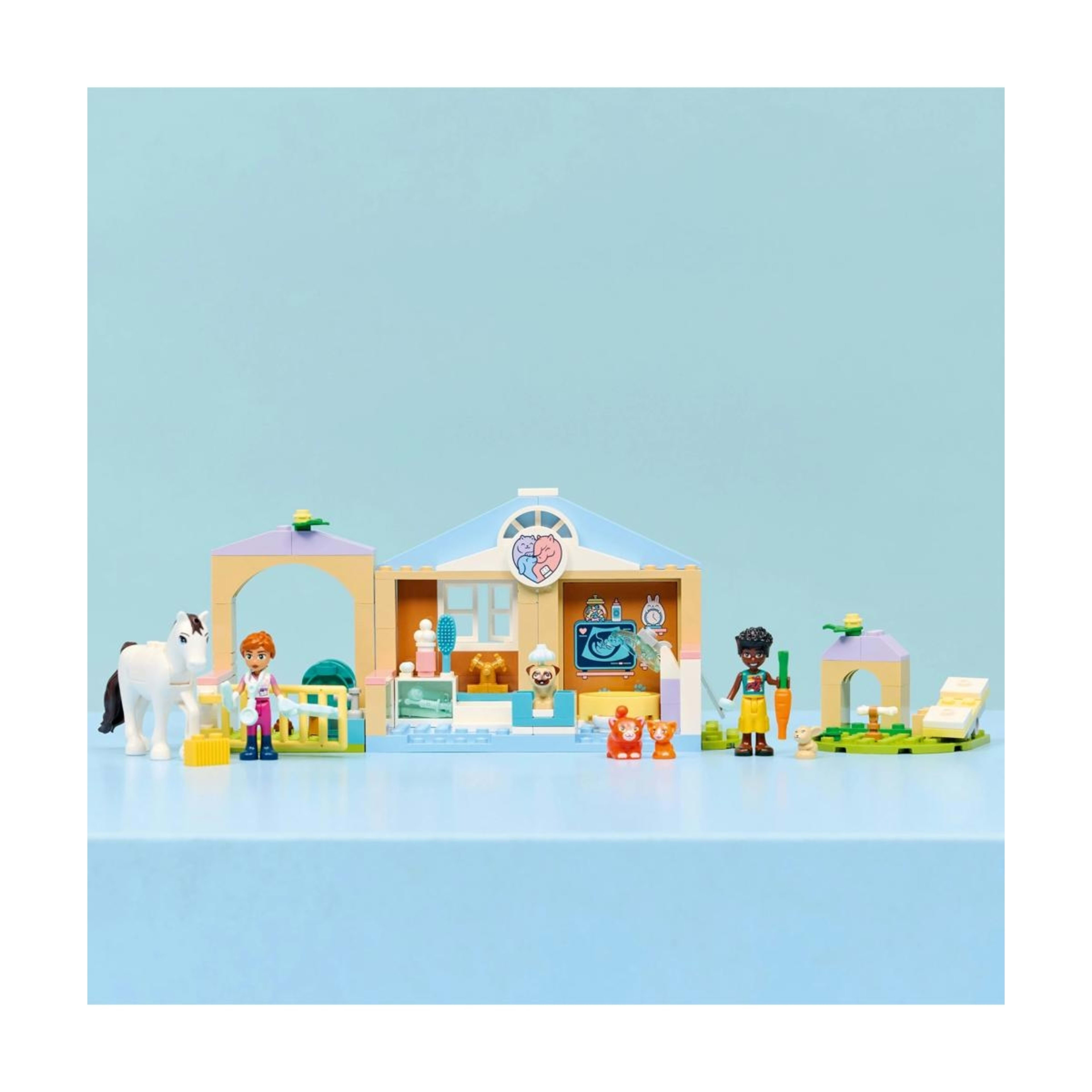 9 LEGO Friends Animal Vet Clinic 42696, 9 of 10