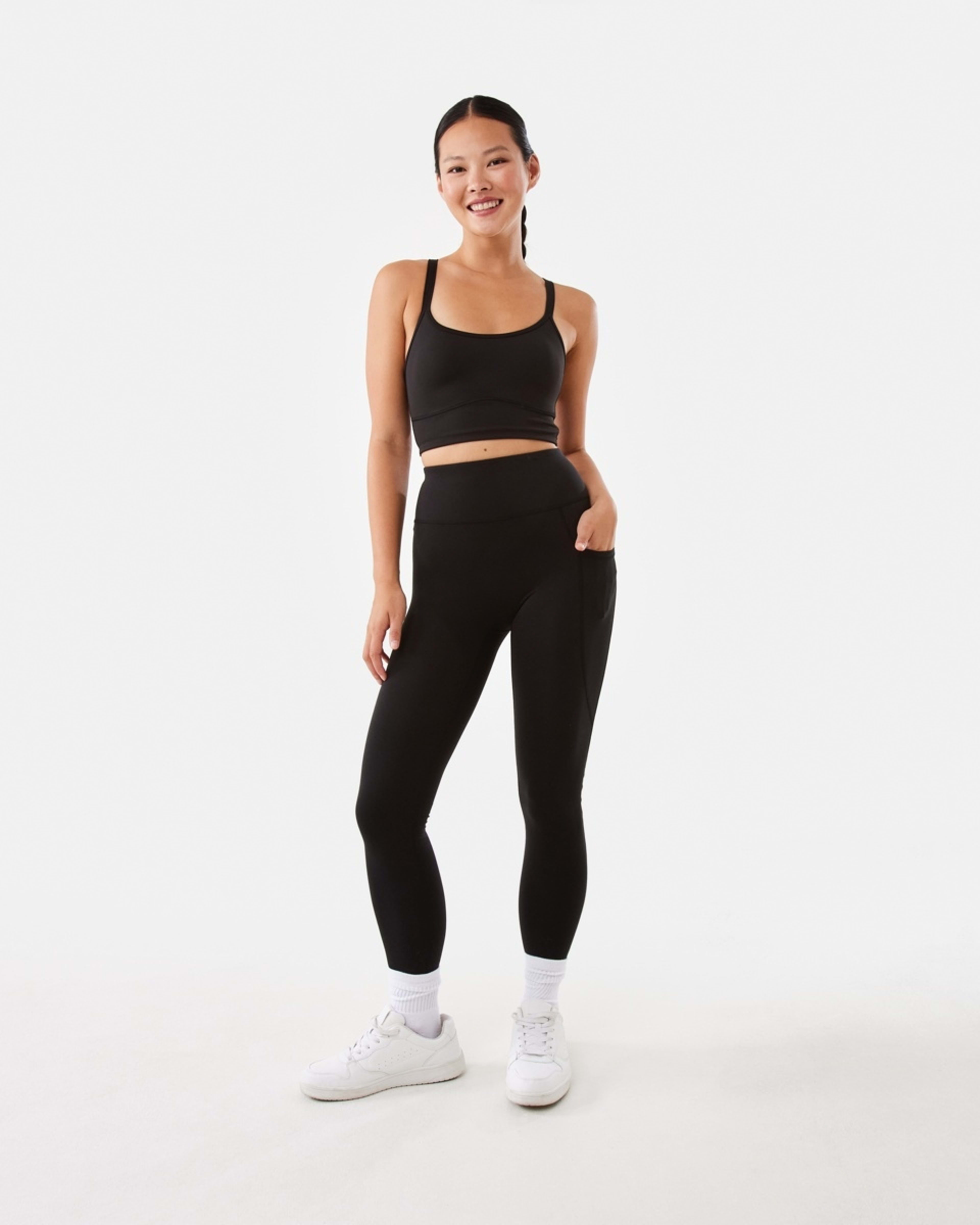2 Active Womens Moulded Crop Top BLACK, 2 of 8