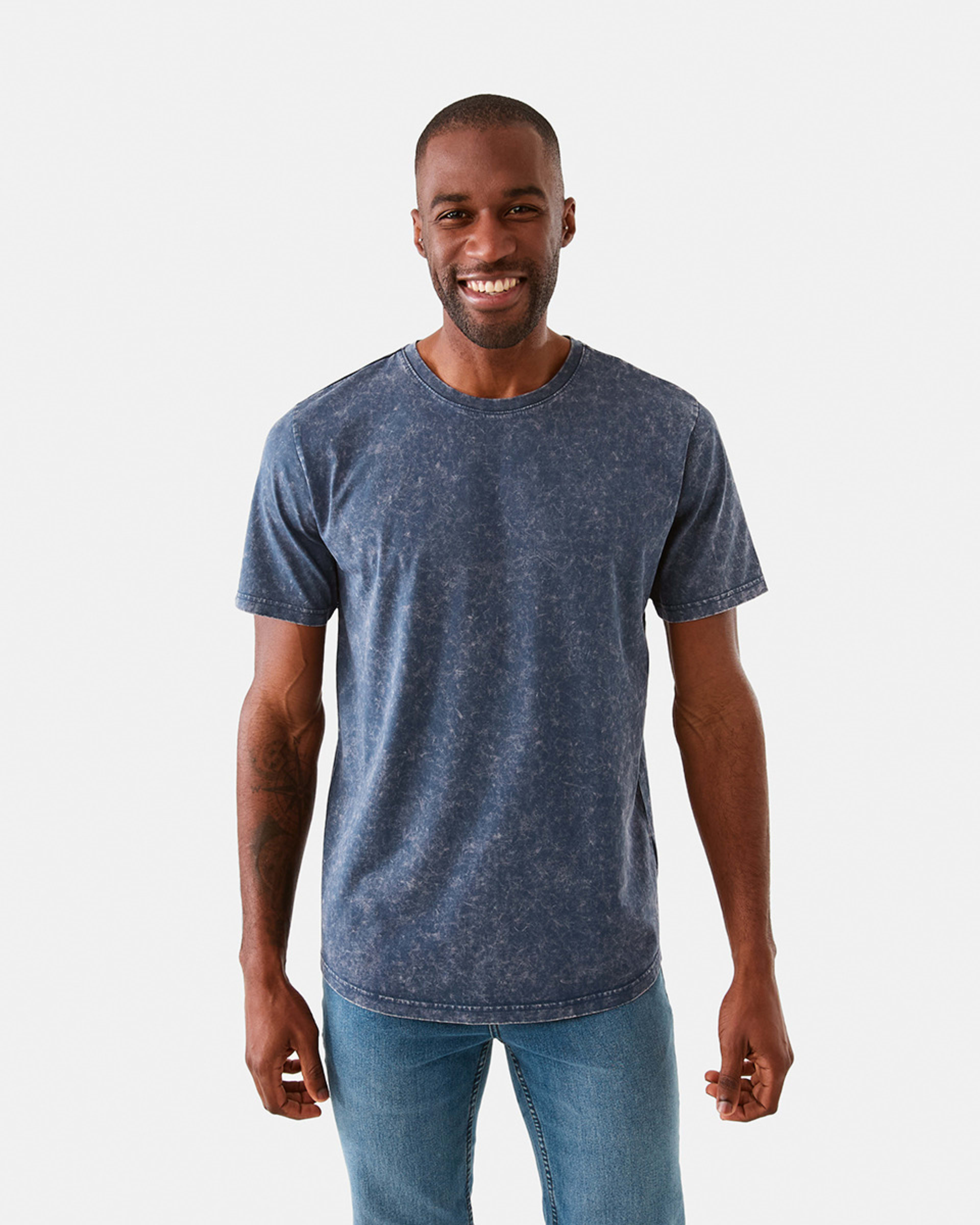 1 Acid Wash Curved Hem T-shirt Blu Sea, 1 of 5