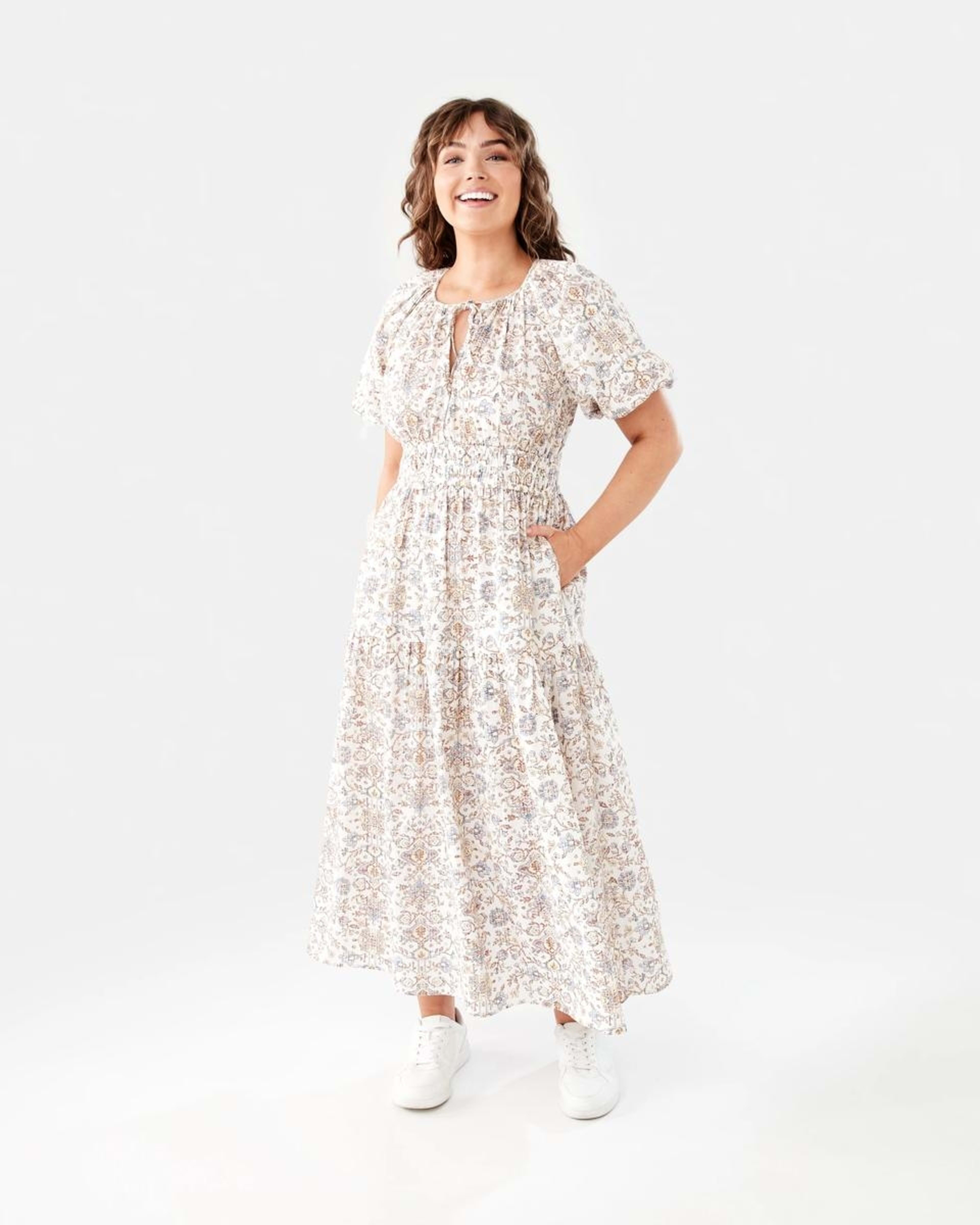 1 Short Sleeve Shirred Waist Midi Dress BOHO FLORAL BRUNI BLUE, 1 of 9