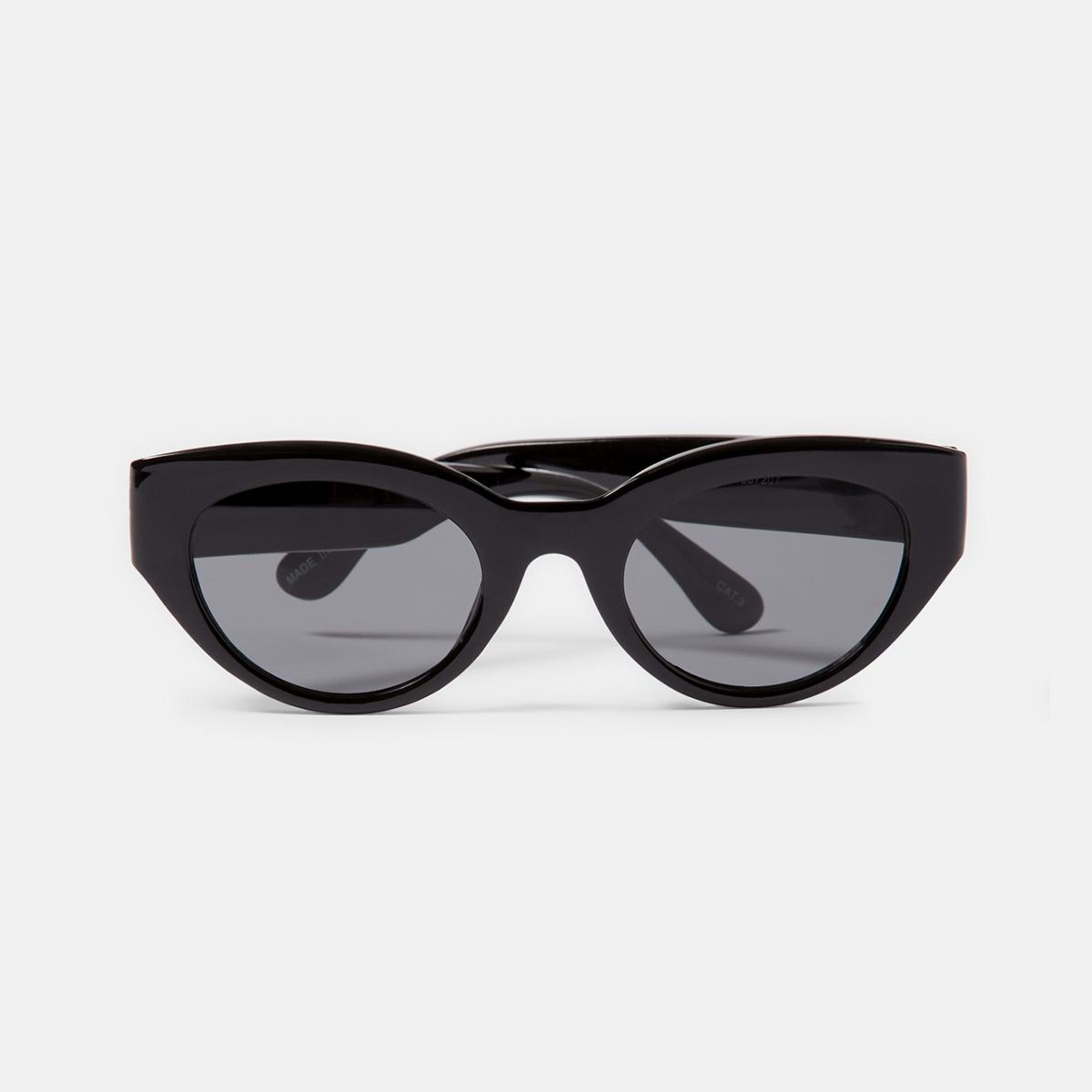 2 Basic Cateye Sunglasses Black, 2 of 6