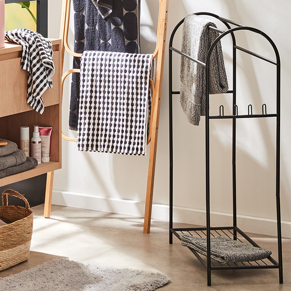 Black Arch Towel Rail Kmart