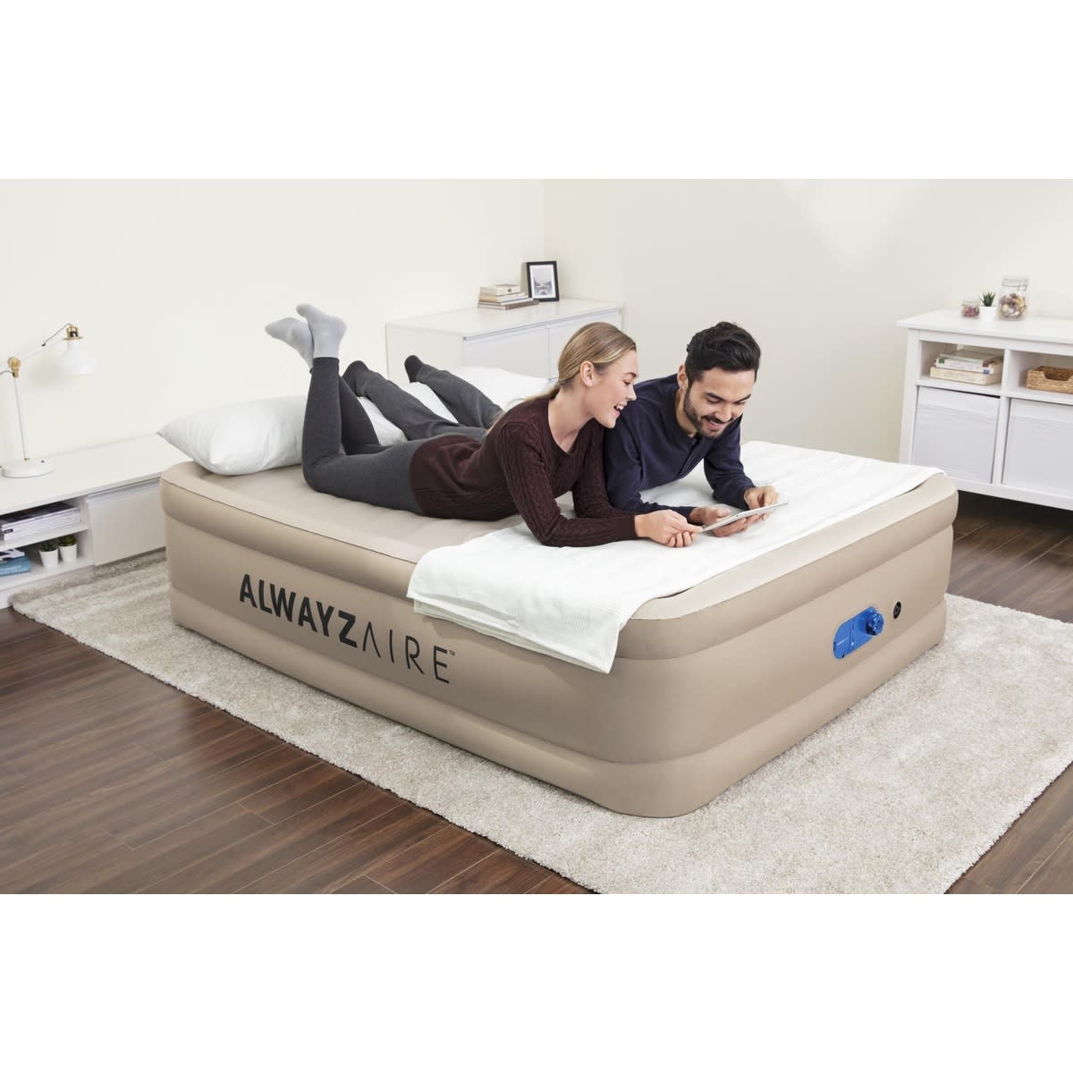 AlwayzAire Airbed with Builtin Pump Queen Size Kmart NZ