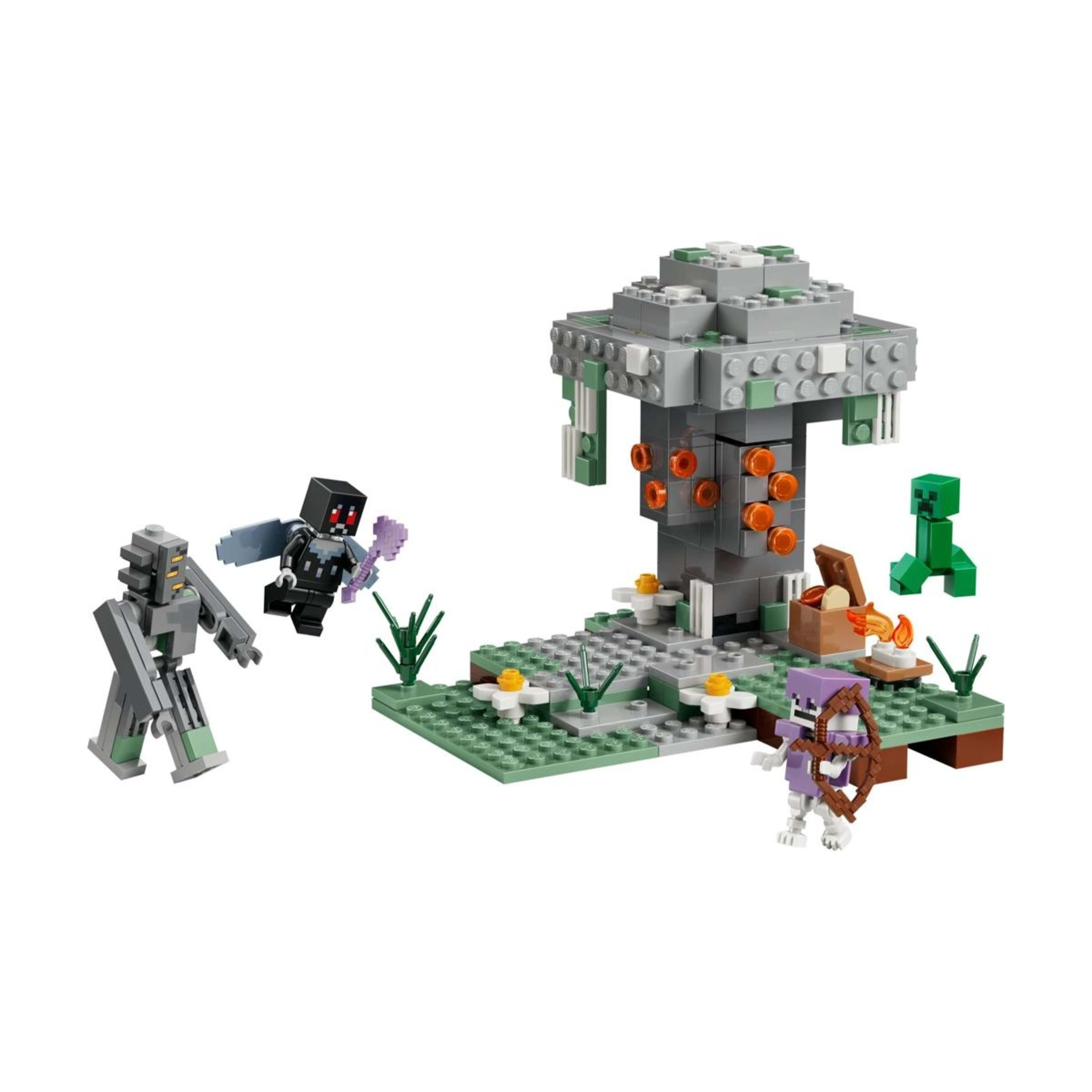 2 LEGO Minecraft The Pale Garden 21586, 2 of 10