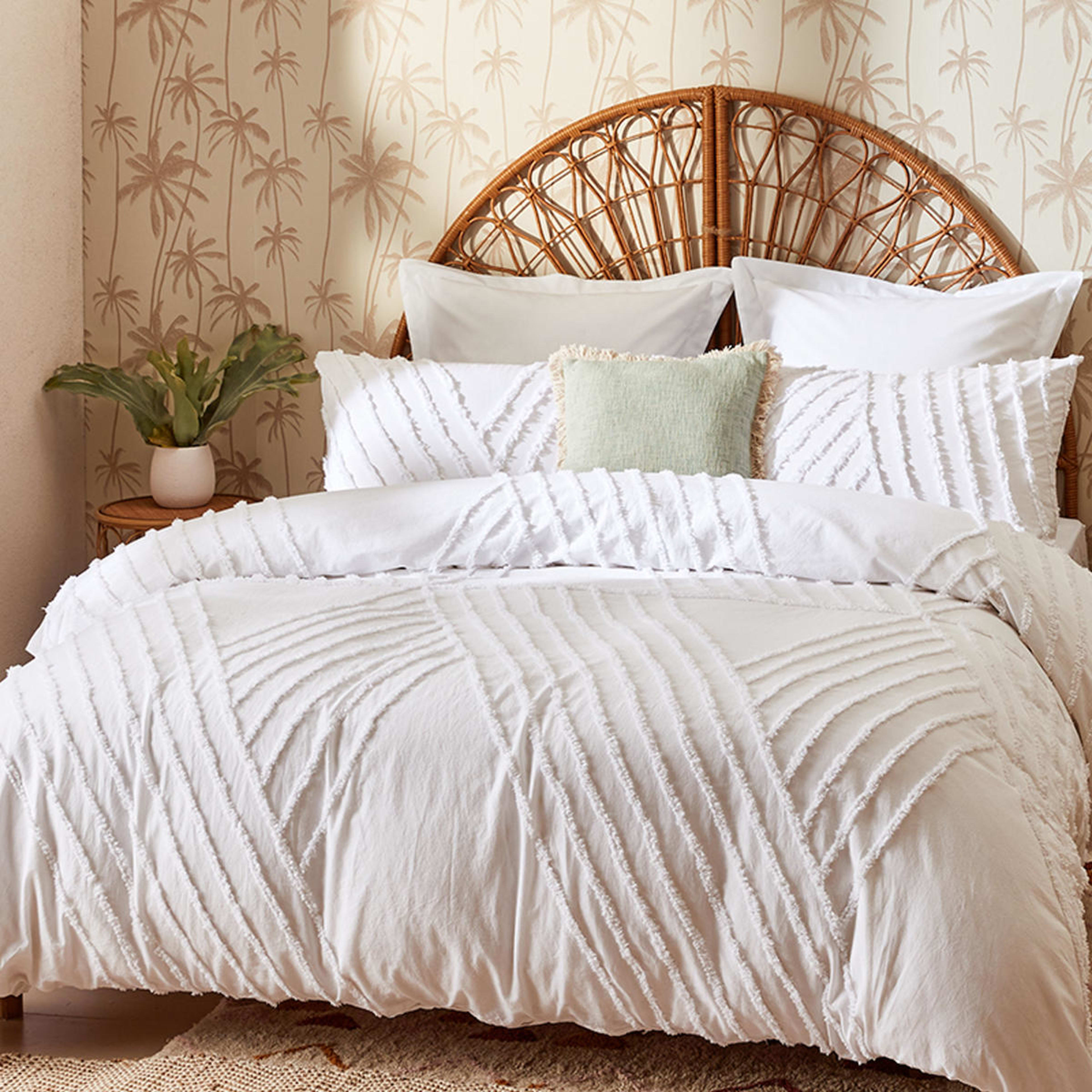 Tarni Cotton Quilt Cover Set King Bed, White Kmart