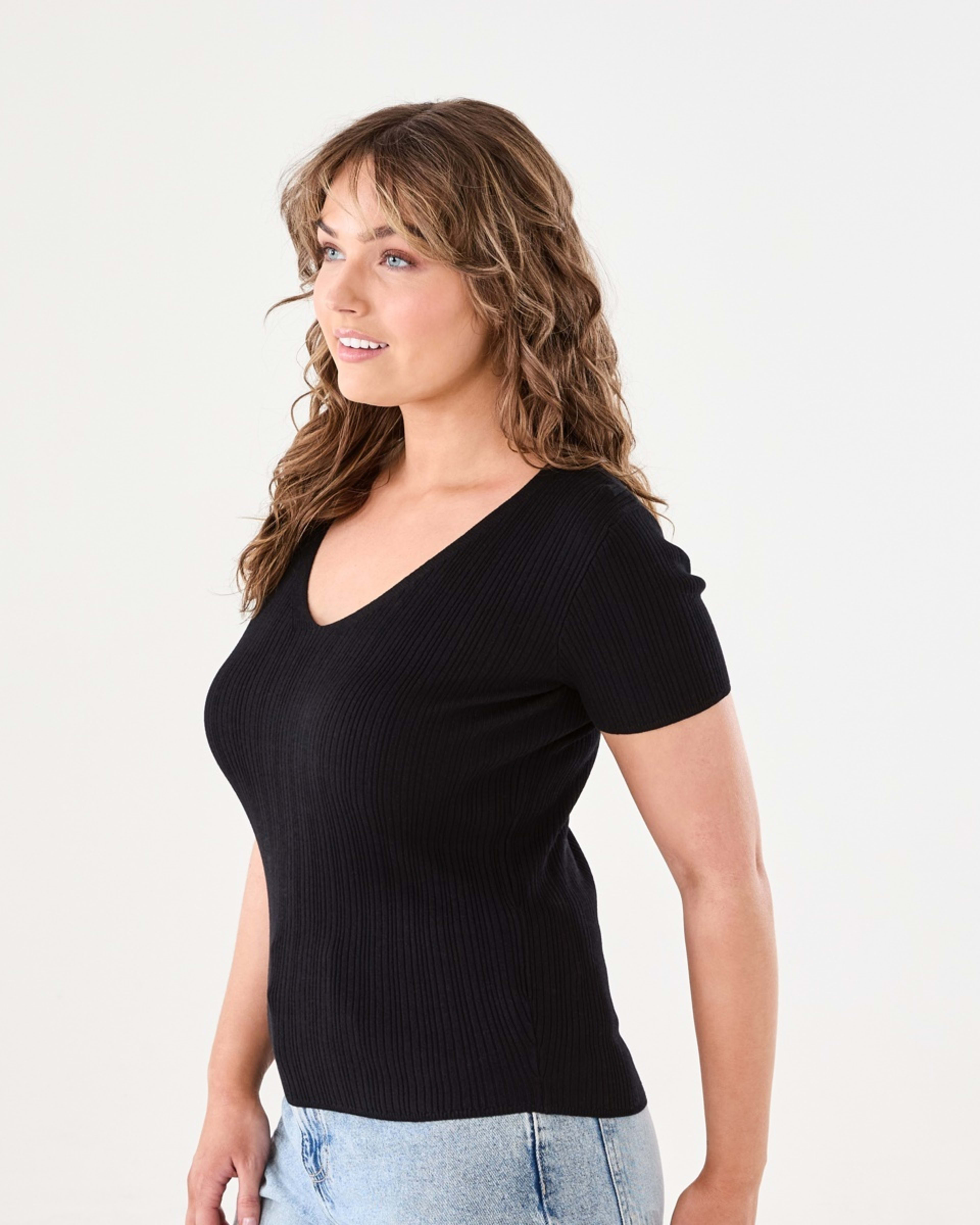 2 Short Sleeve True Knit V-Neck Rib Top BLACK, 2 of 5