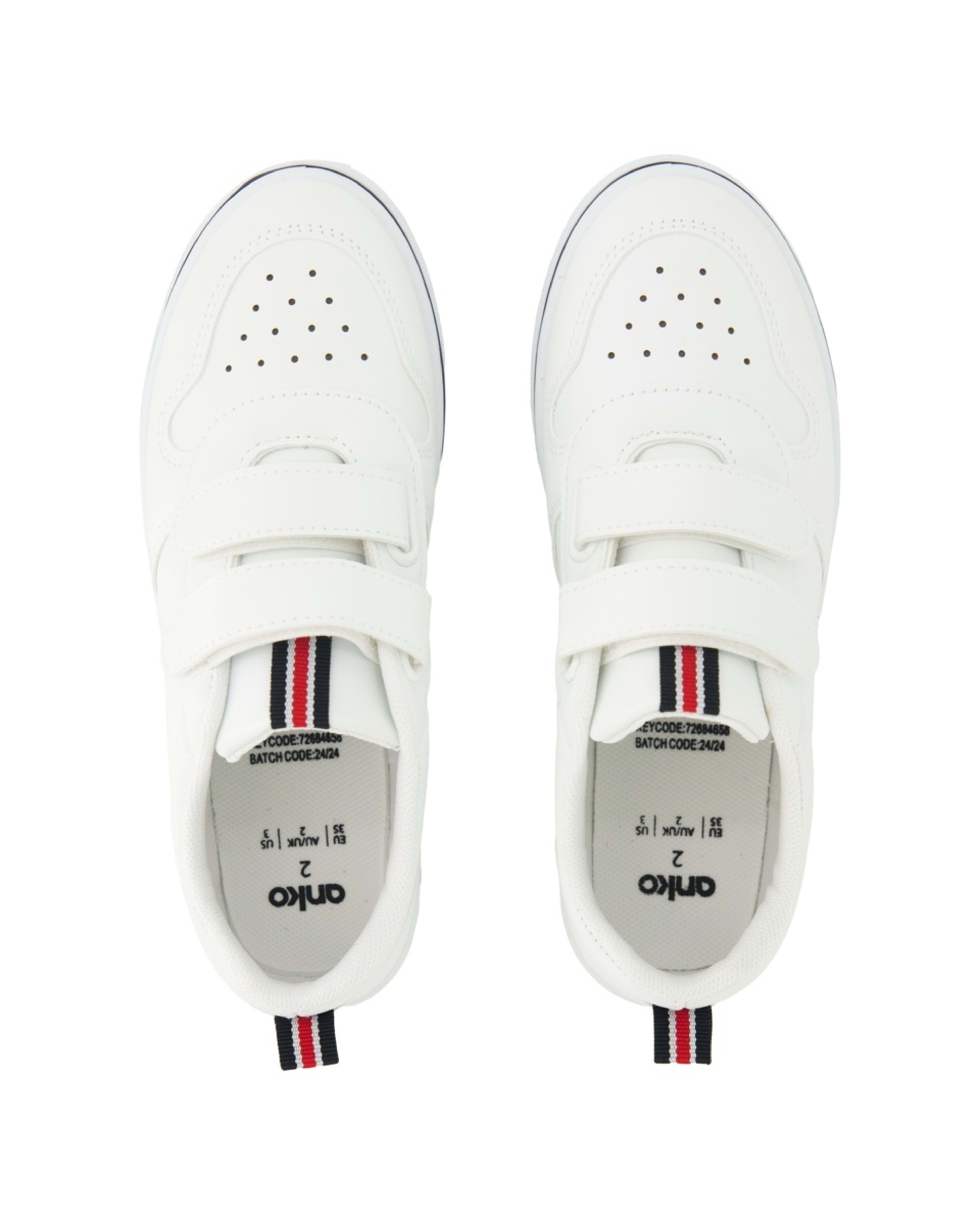 2 Senior Casual Shoes White, 2 of 5