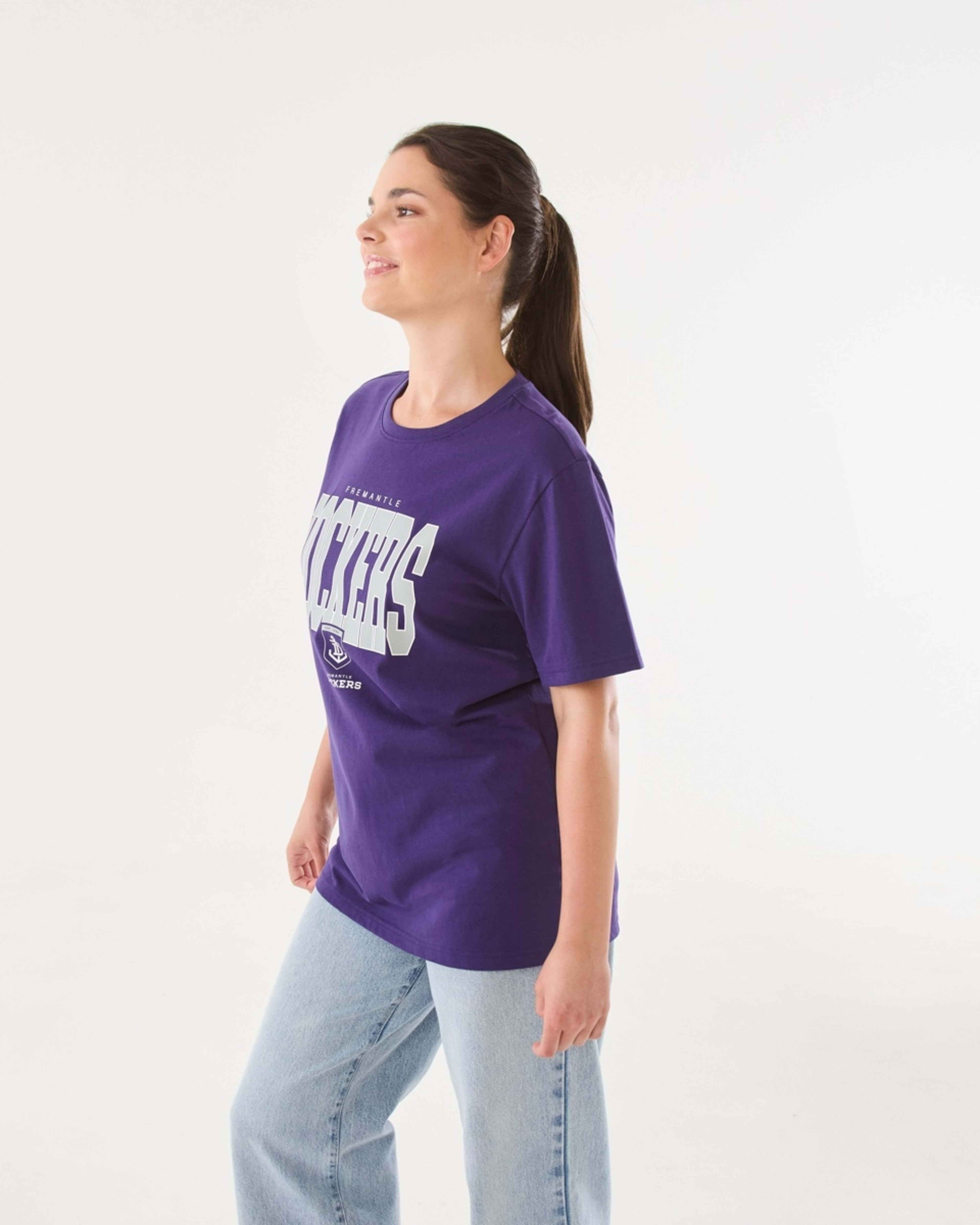 2 Official AFL Adult T-shirt Fremantle, 2 of 5