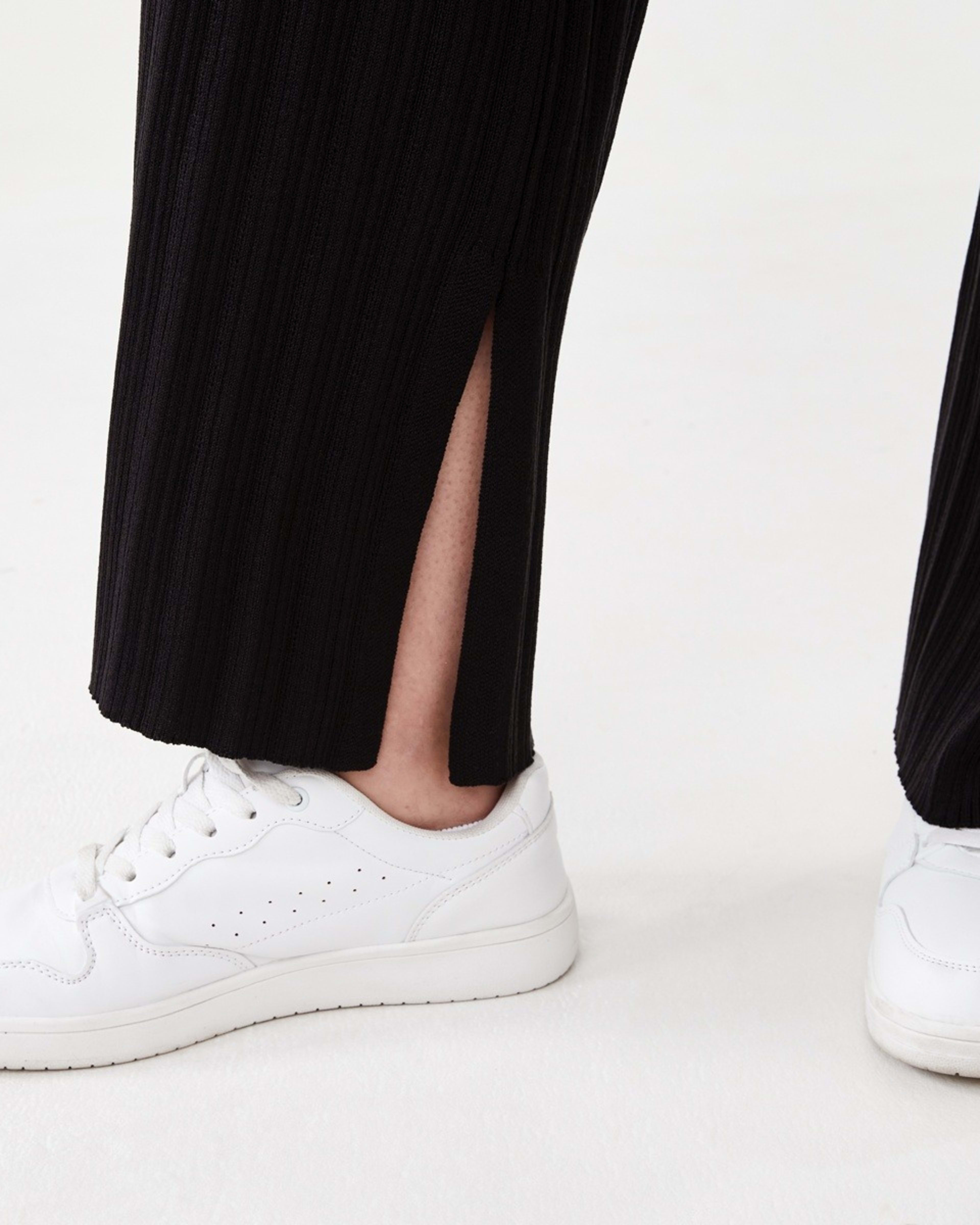 5 Variegated Knit Pants Black, 5 of 5