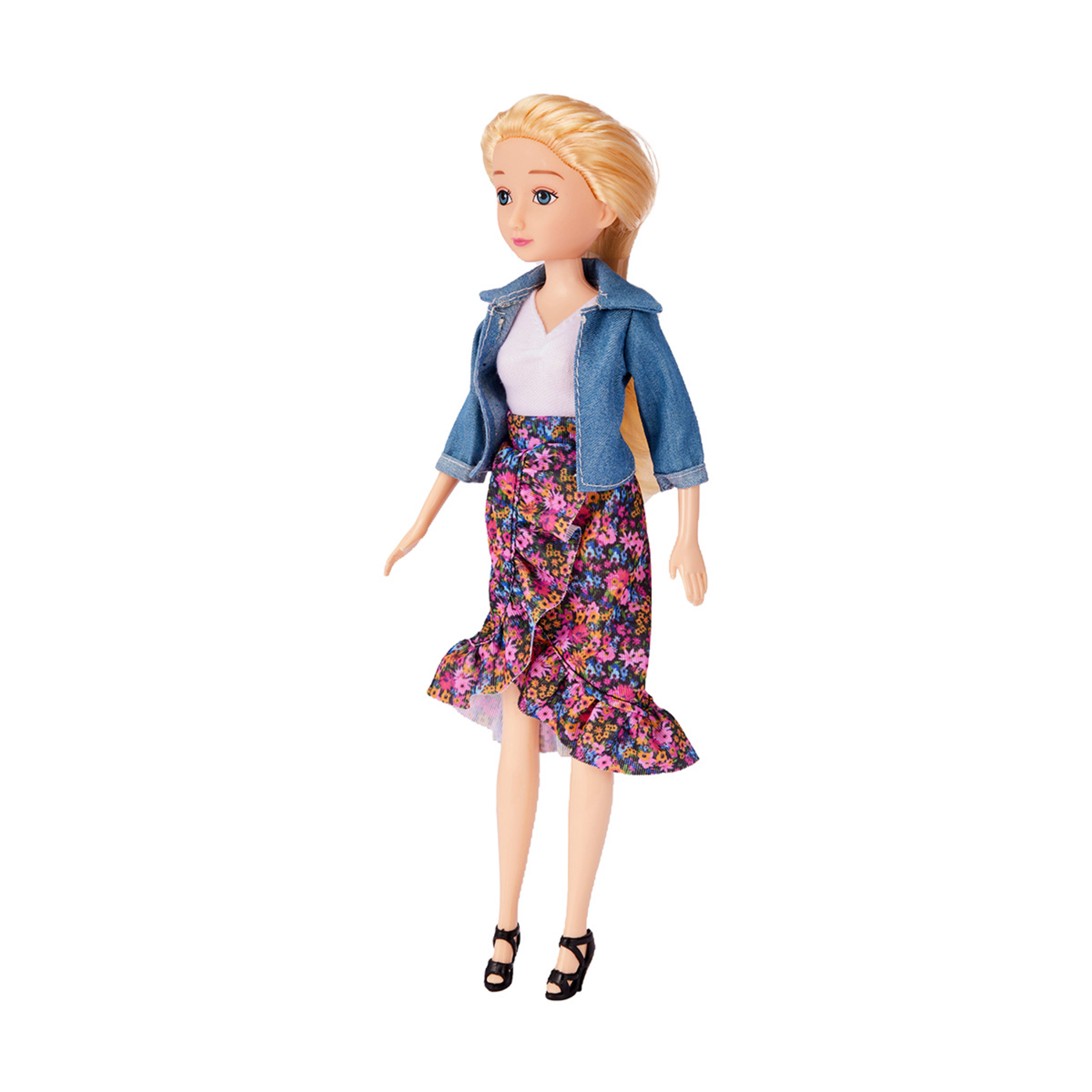 4 11 Piece Doll and Wardrobe Set, 4 of 10
