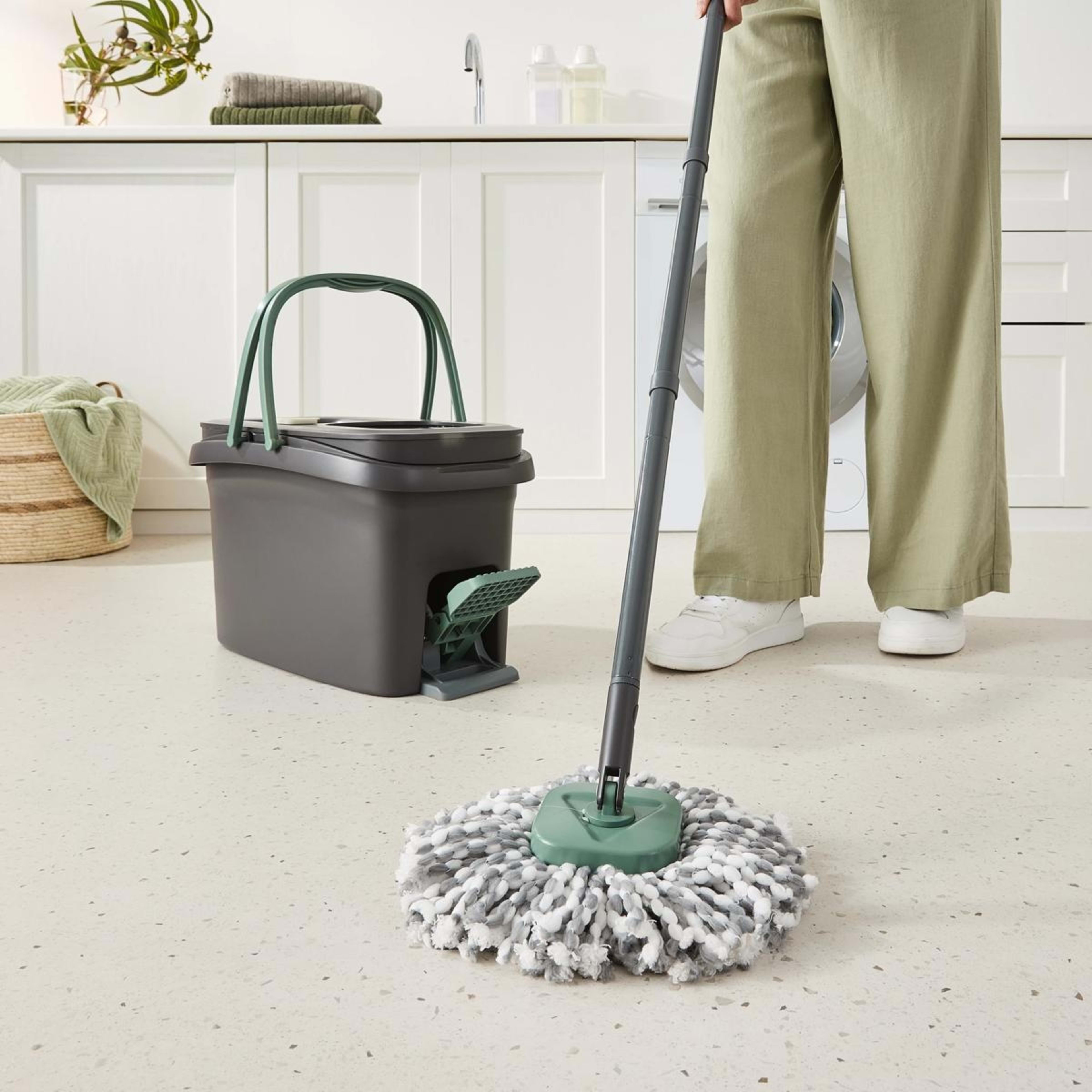 1 Dual Section Pedal Mop Set, 1 of 10