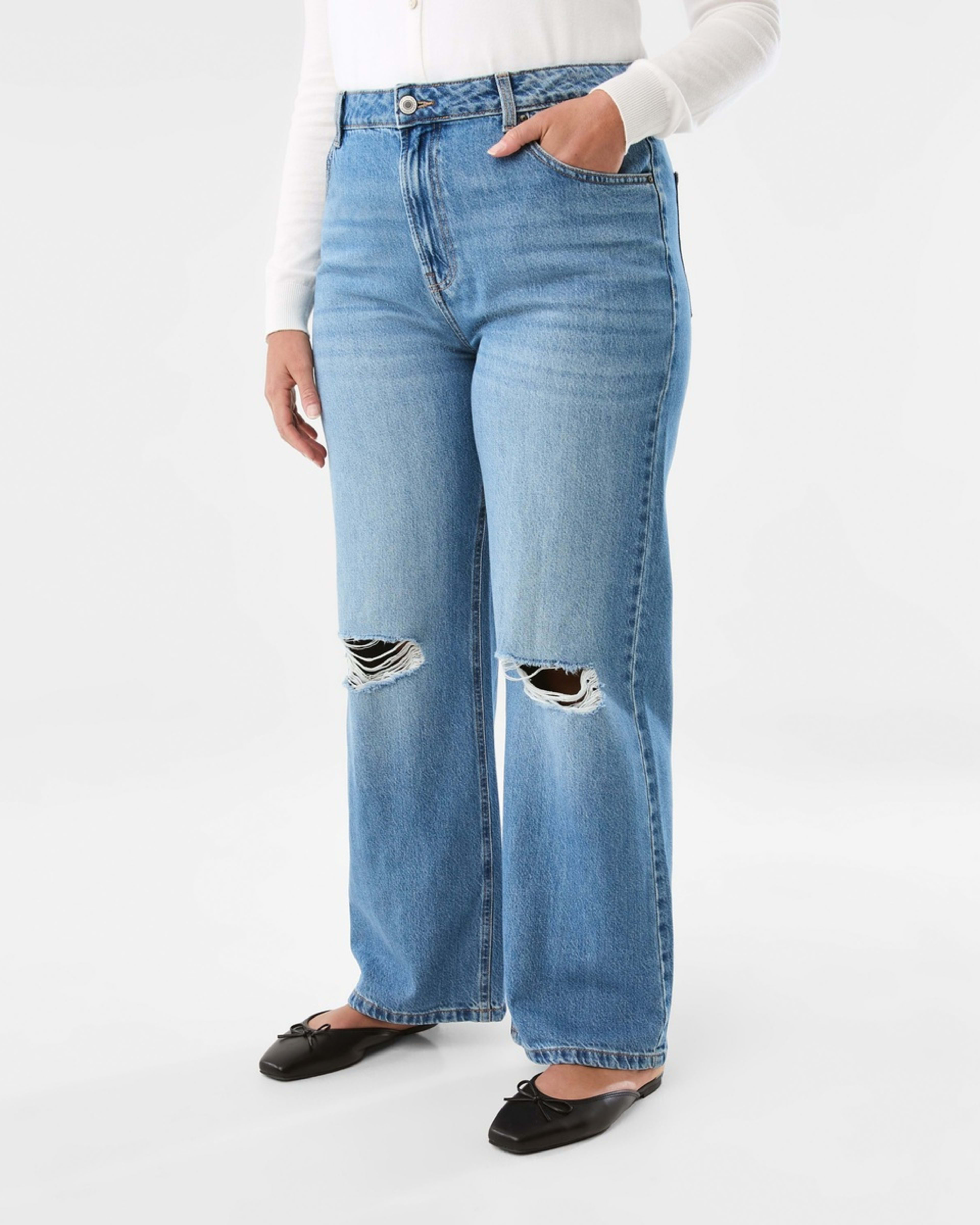 3 Distressed Straight Jeans Mid Wash, 3 of 9