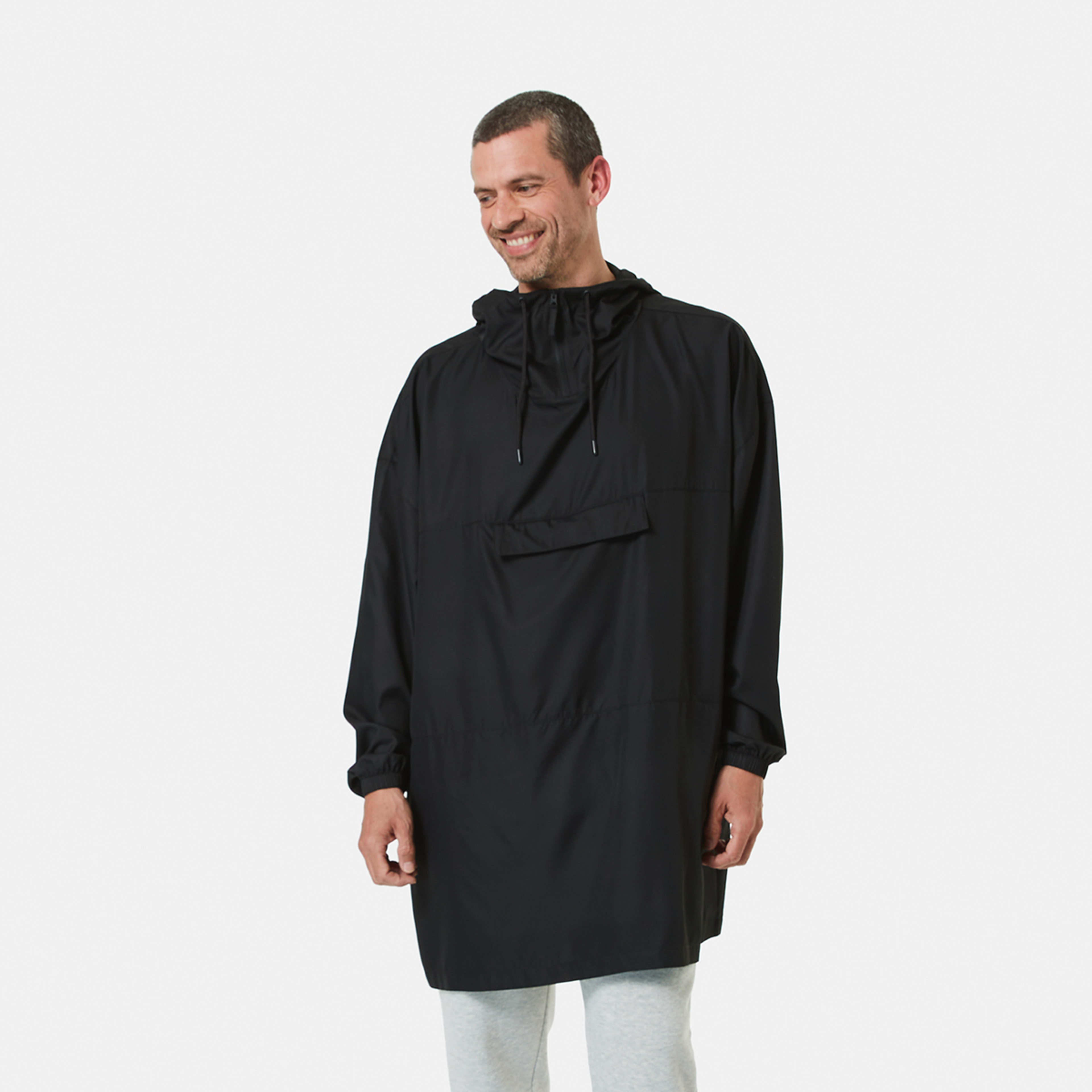 2 Active Mens Packable Poncho Black, 2 of 8