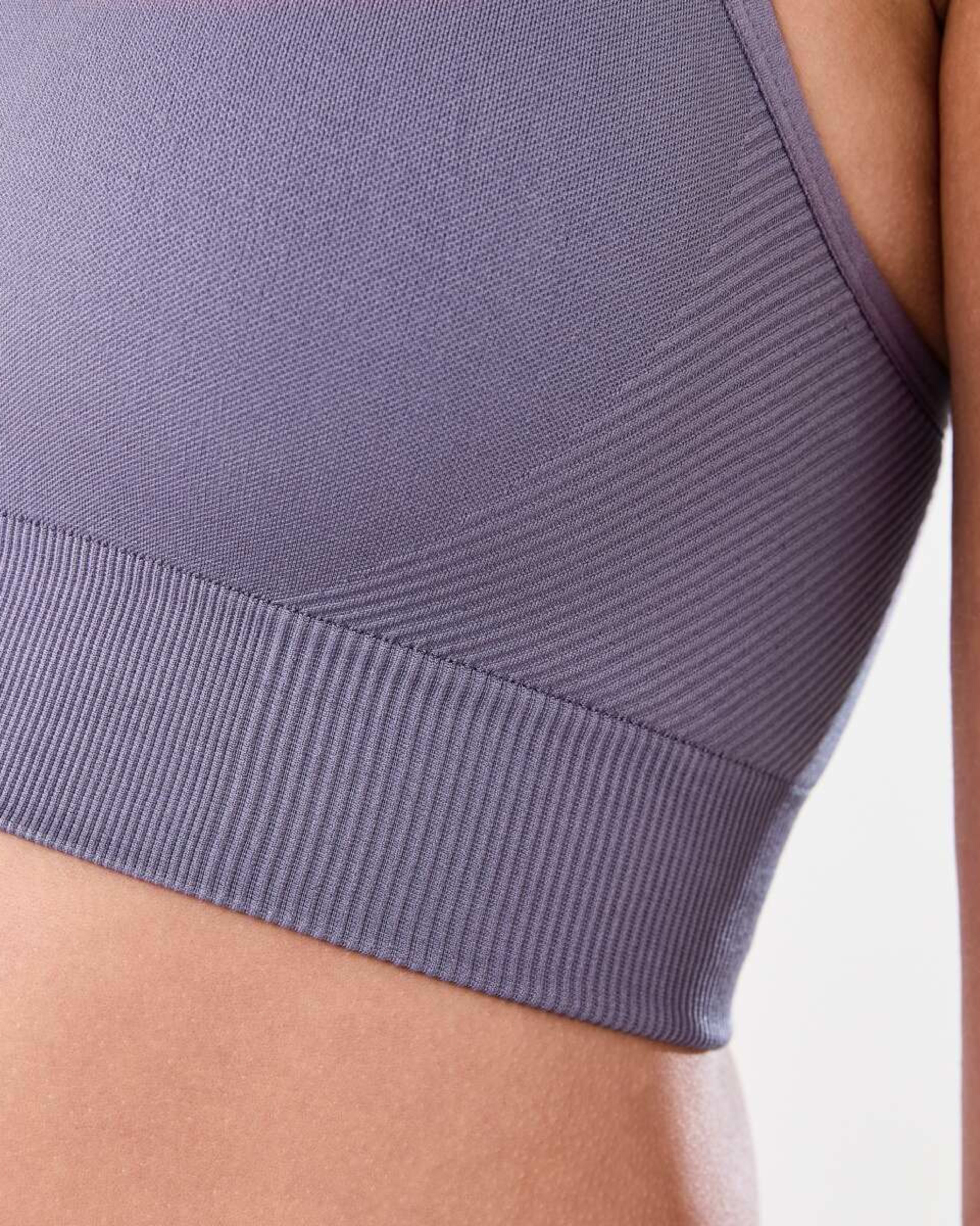 5 Active Womens Seamfree Crop Top BLACKBERRY TEA, 5 of 6