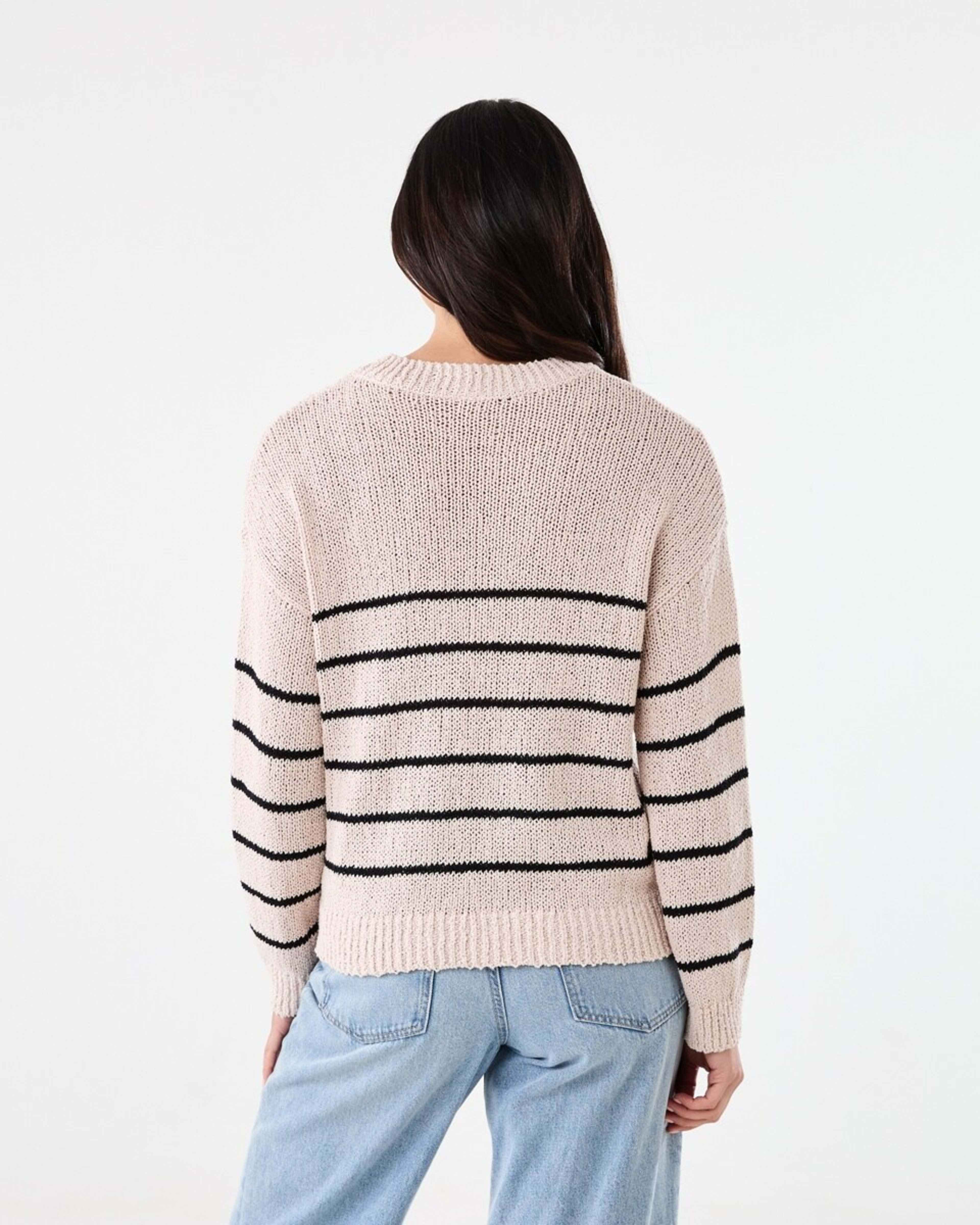 3 Cotton Slub Crew Jumper Bge Bk Stp, 3 of 5