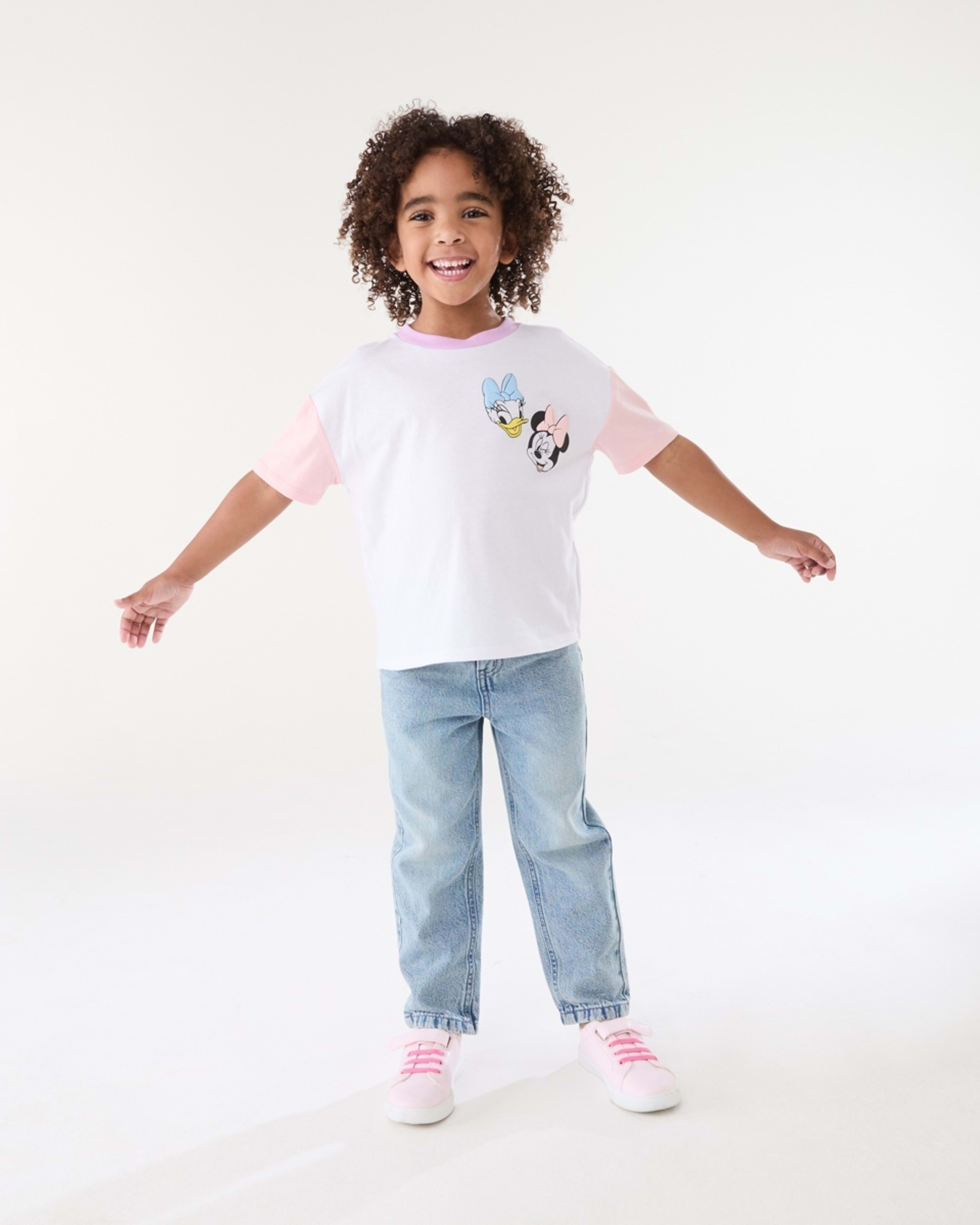 6 Disney Minnie Mouse License T-shirt MINNIE TEE, 6 of 7