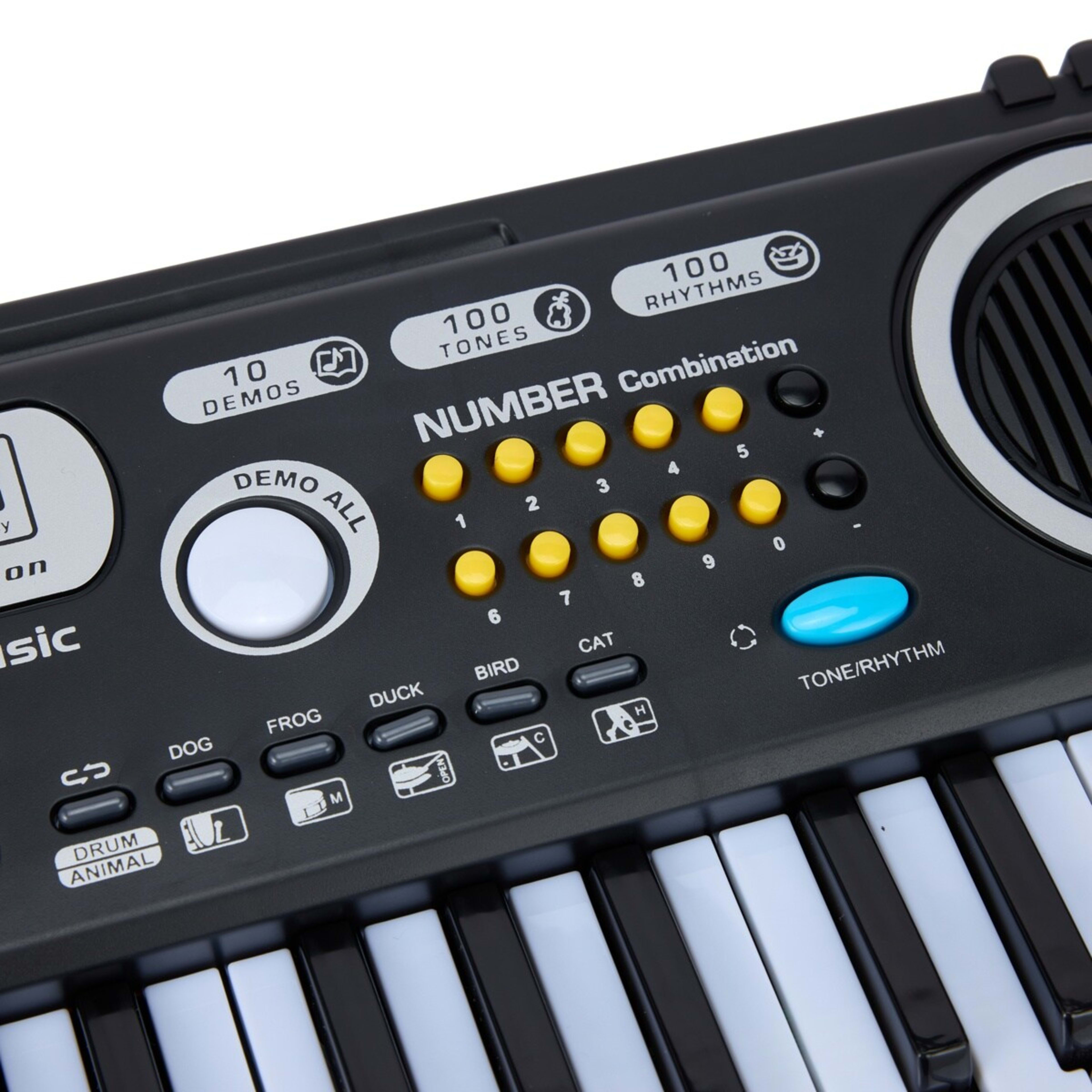 4 Electronic Keyboard, 4 of 9