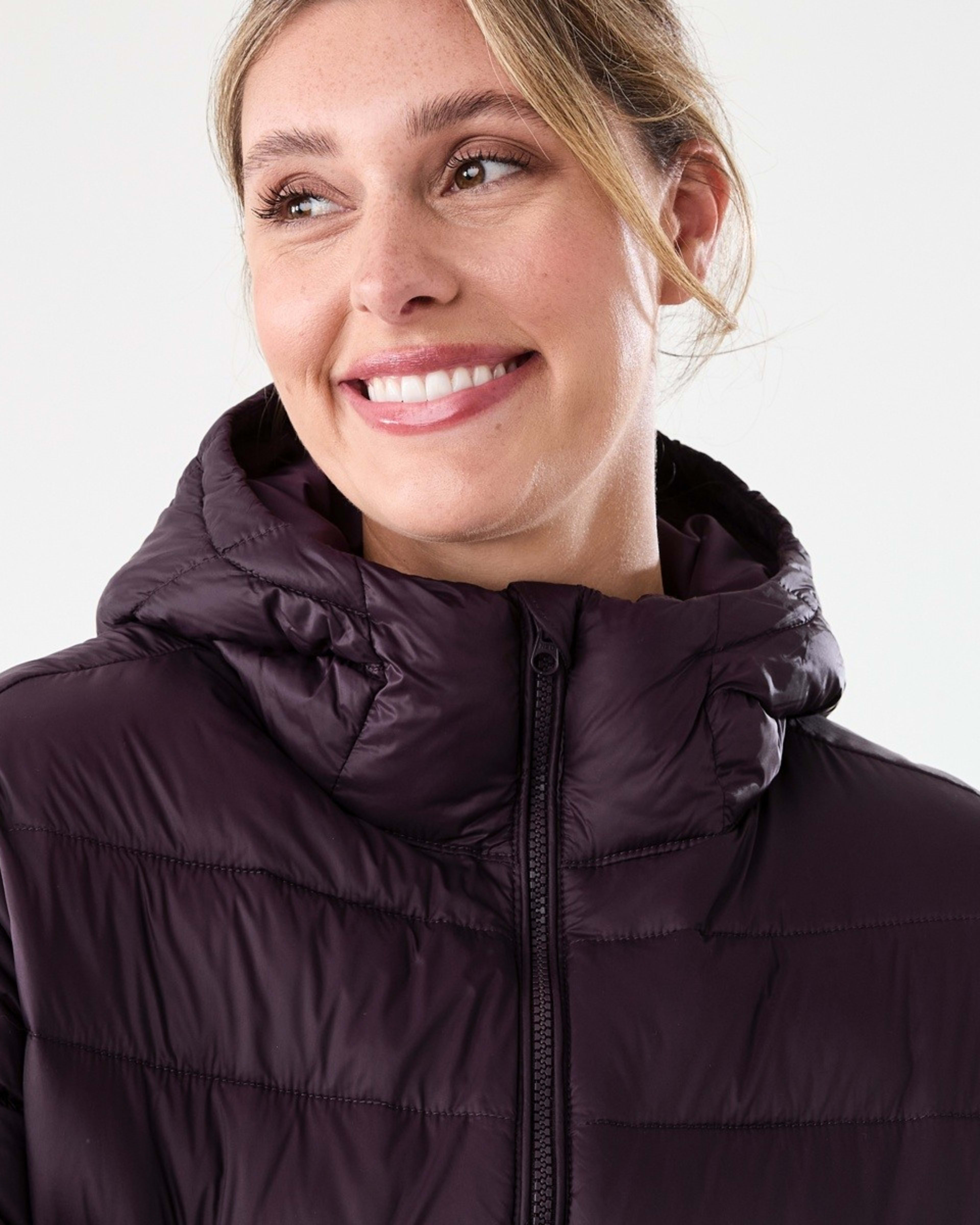 5 Active Womens Packable Puffer Jacket Pur Raisin, 5 of 7