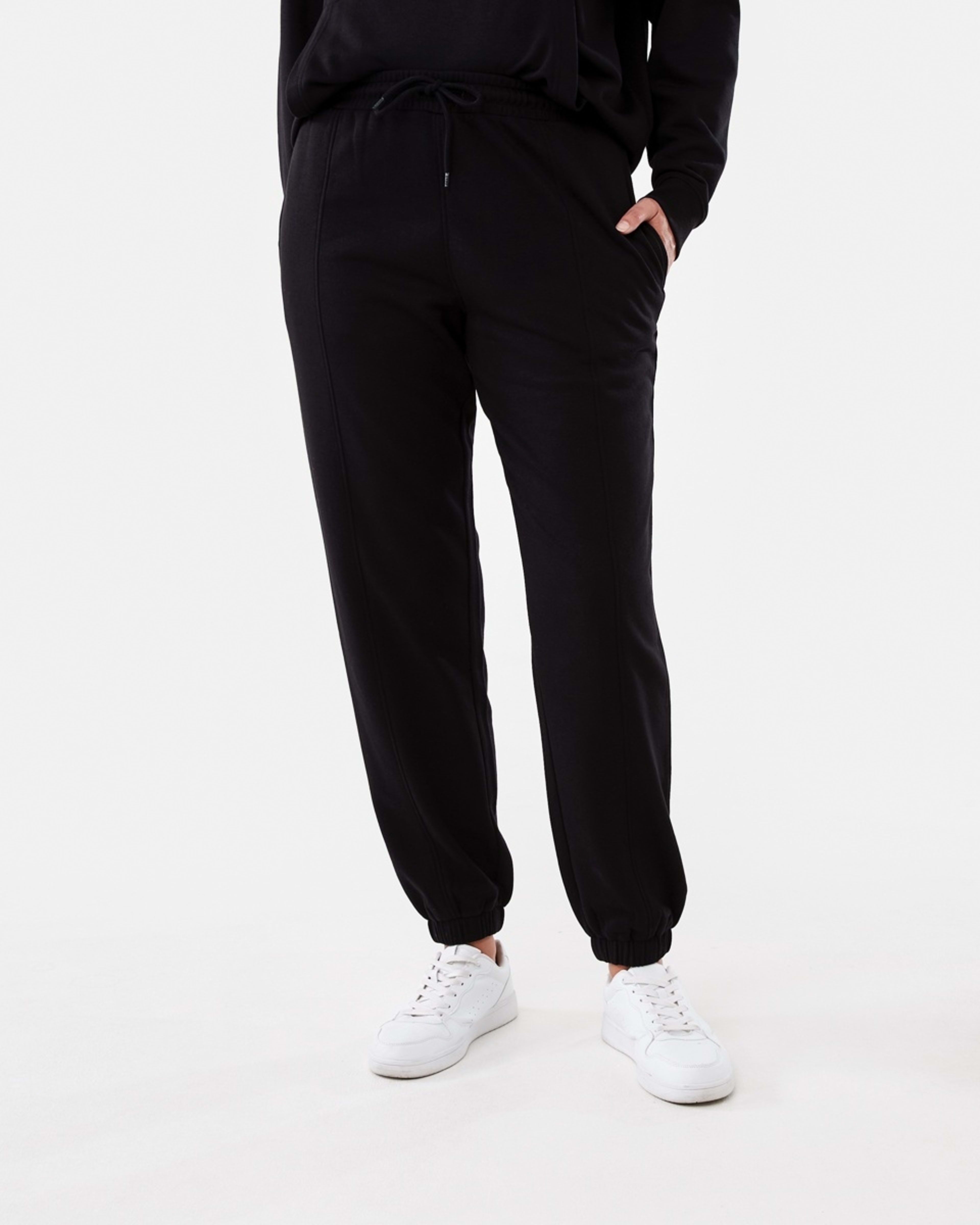 1 Active Womens Cuffed Trackpants BLACK, 1 of 5