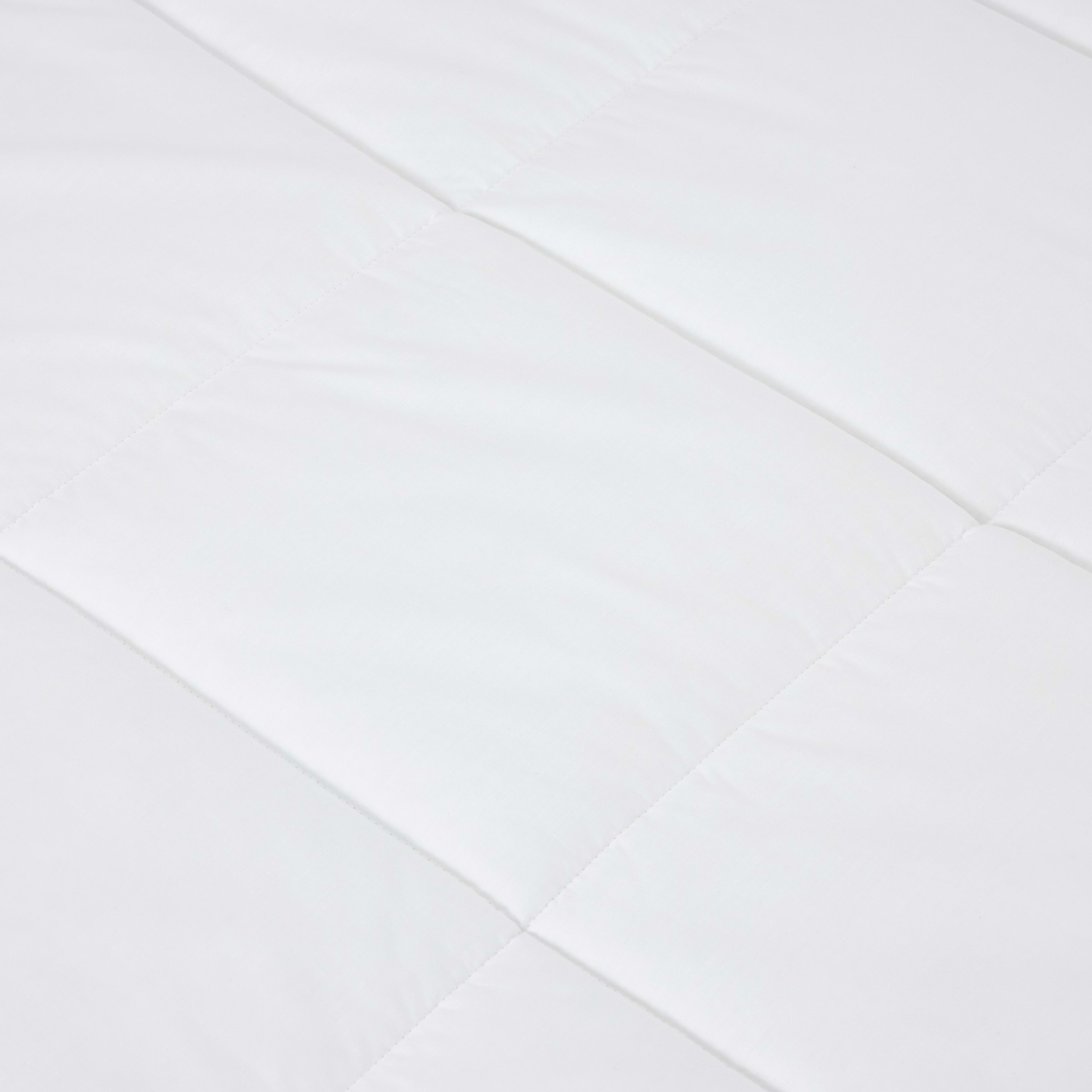 3 Winter High Warmth Quilt - King Bed, White, 3 of 4