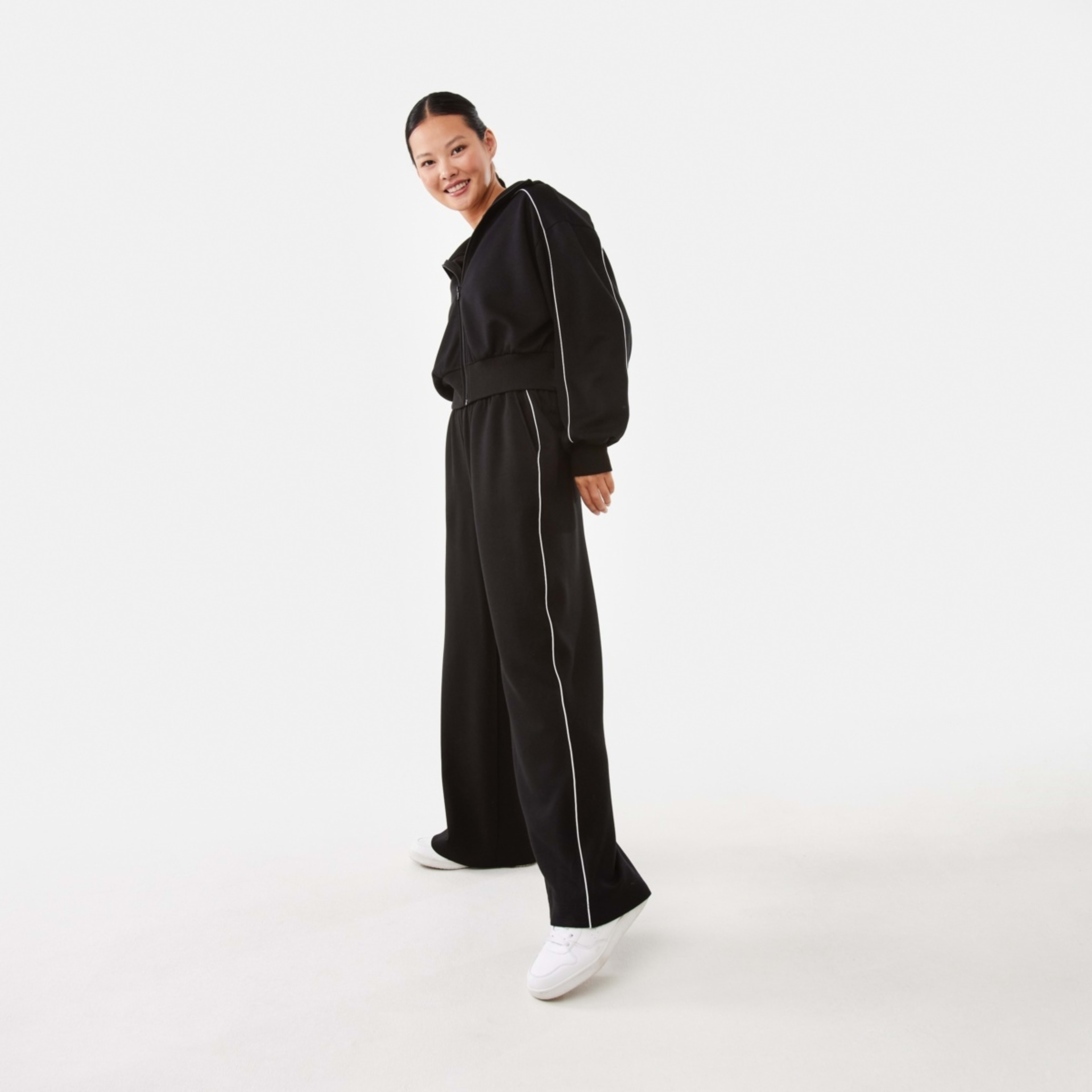 3 Active Womens Interlock Tipping Trackpants Black, 3 of 7
