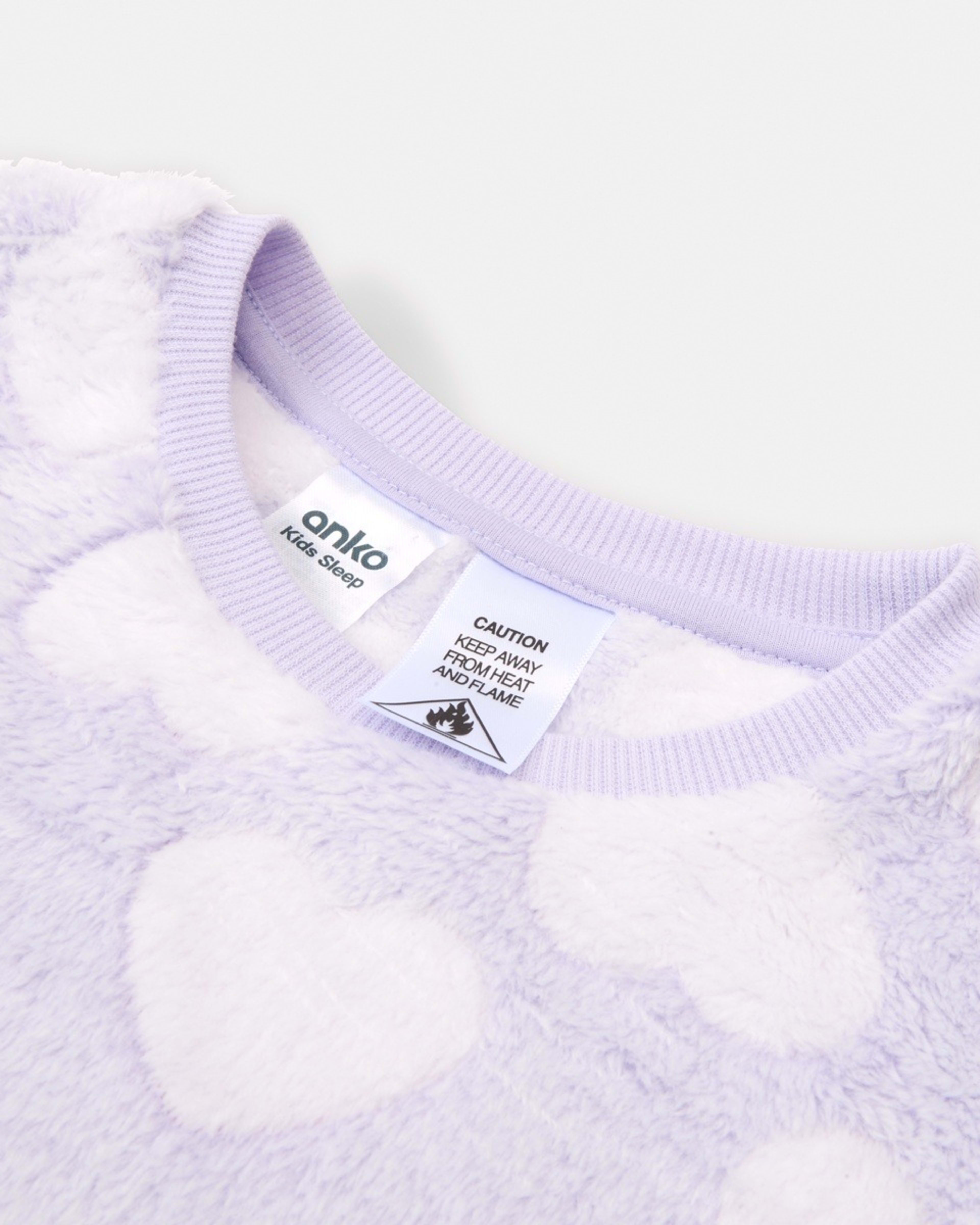 9 Fluffy Pyjama Set Purple Hearts, 9 of 10