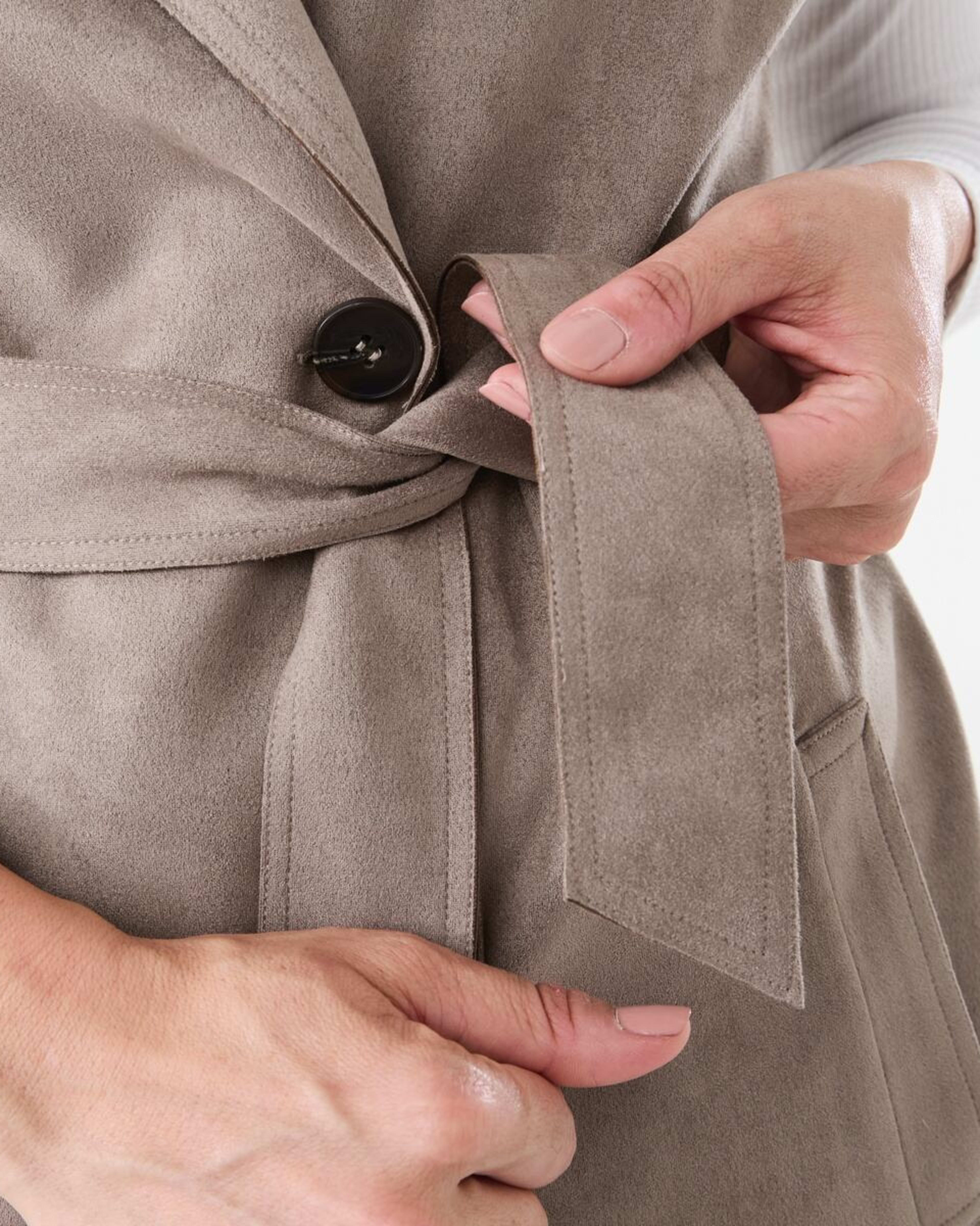 6 Sleeveless Suedette Trench Coat Taupe Brn, 6 of 7