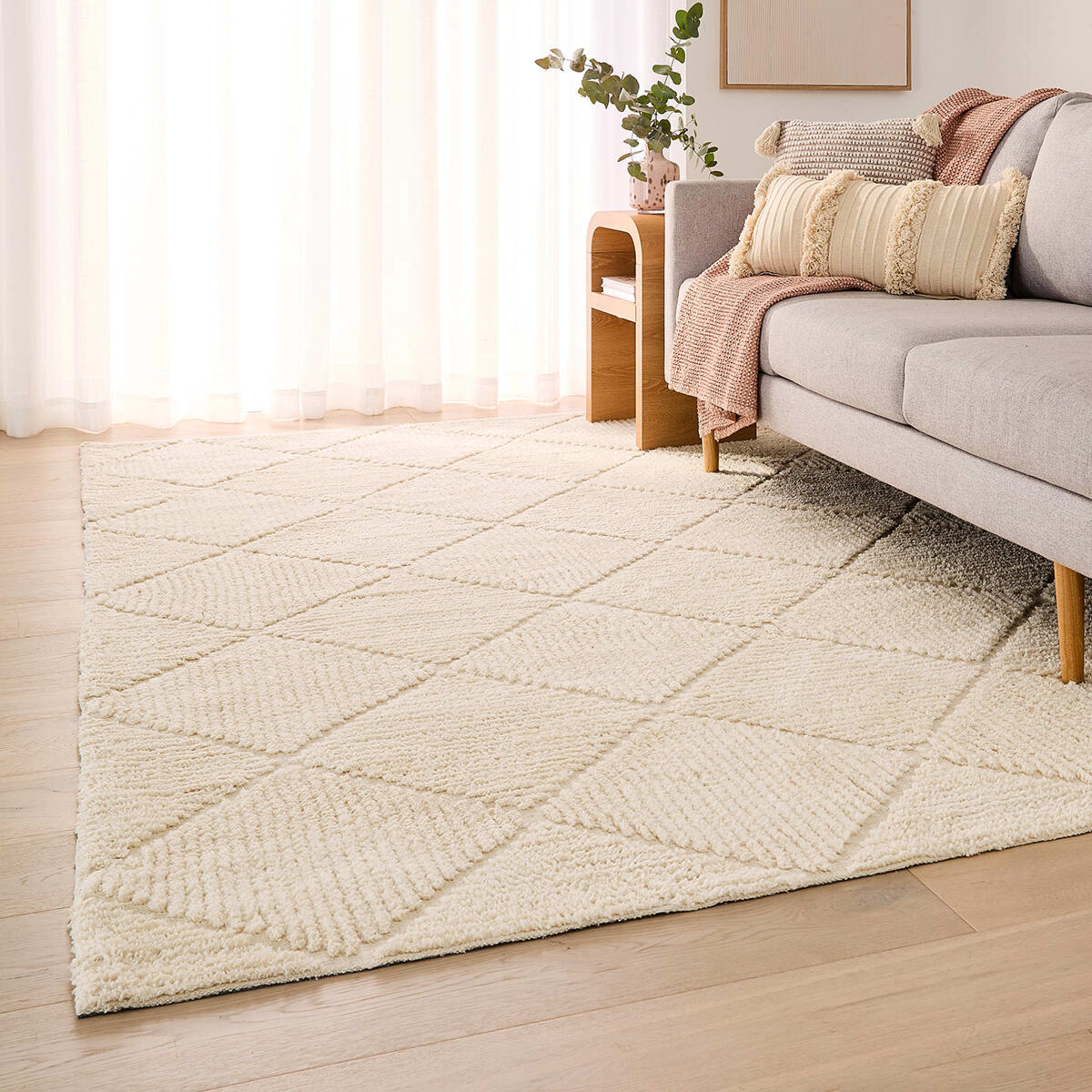 1 Samar Rug - Beige, Extra Large - 270cm x 180cm, 1 of 6