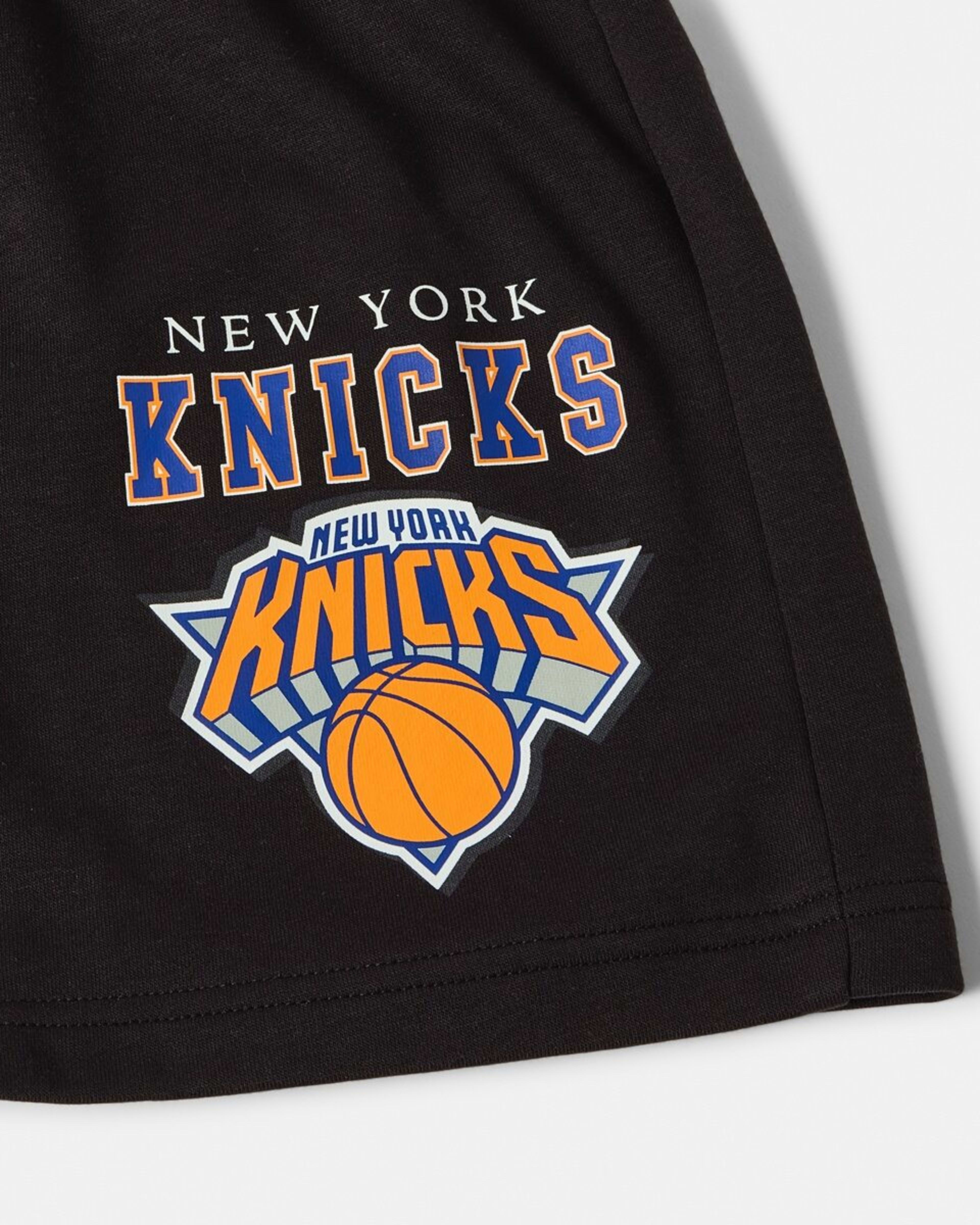 4 Official NBA Adult Lounge Shorts Knick 7cvs, 4 of 7