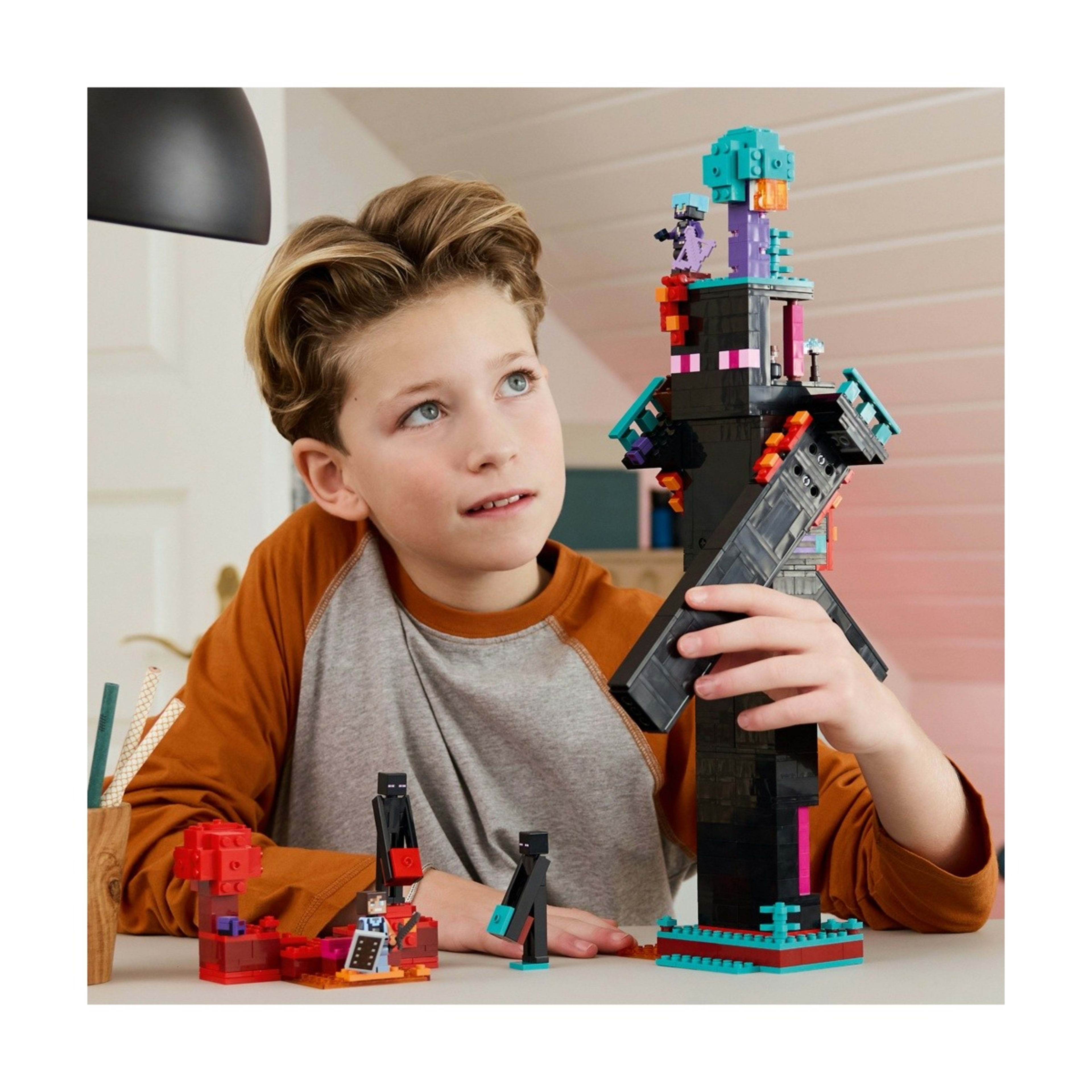 8 LEGO Minecraft The Enderman Tower 21279, 8 of 10