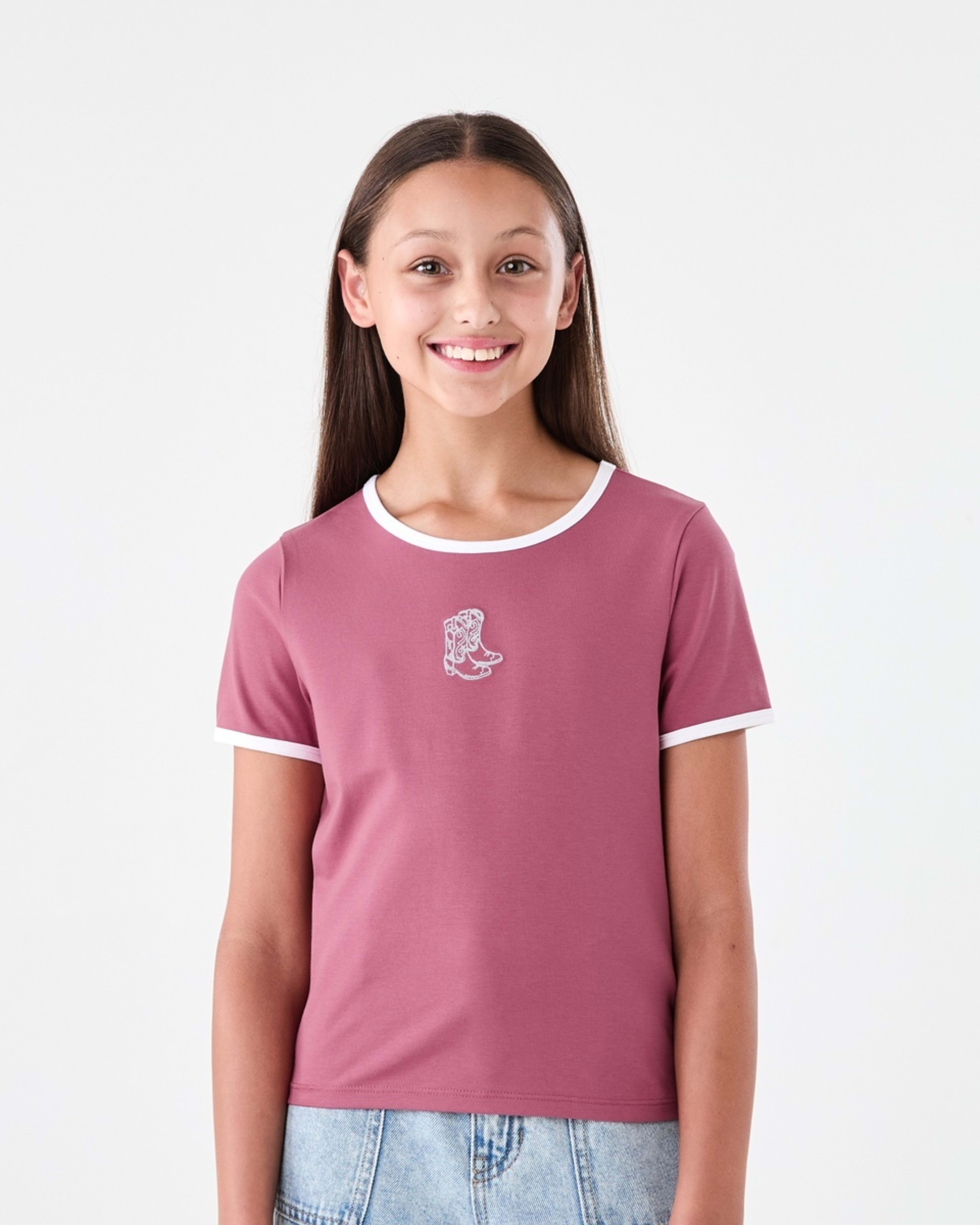 1 Short Sleeve Ringer T-shirt Boots