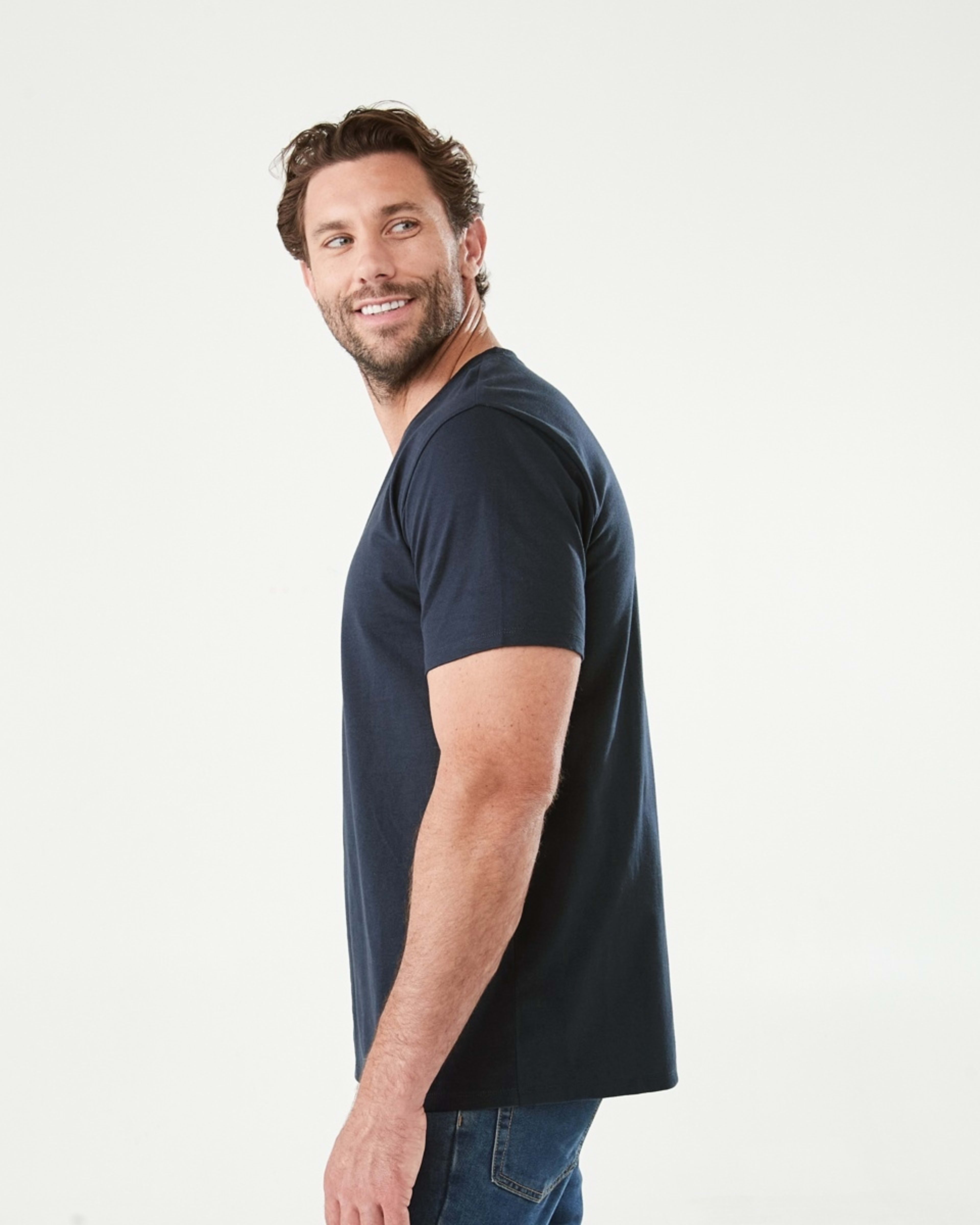 2 Plain V-Neck T-shirt Blu Night, 2 of 5
