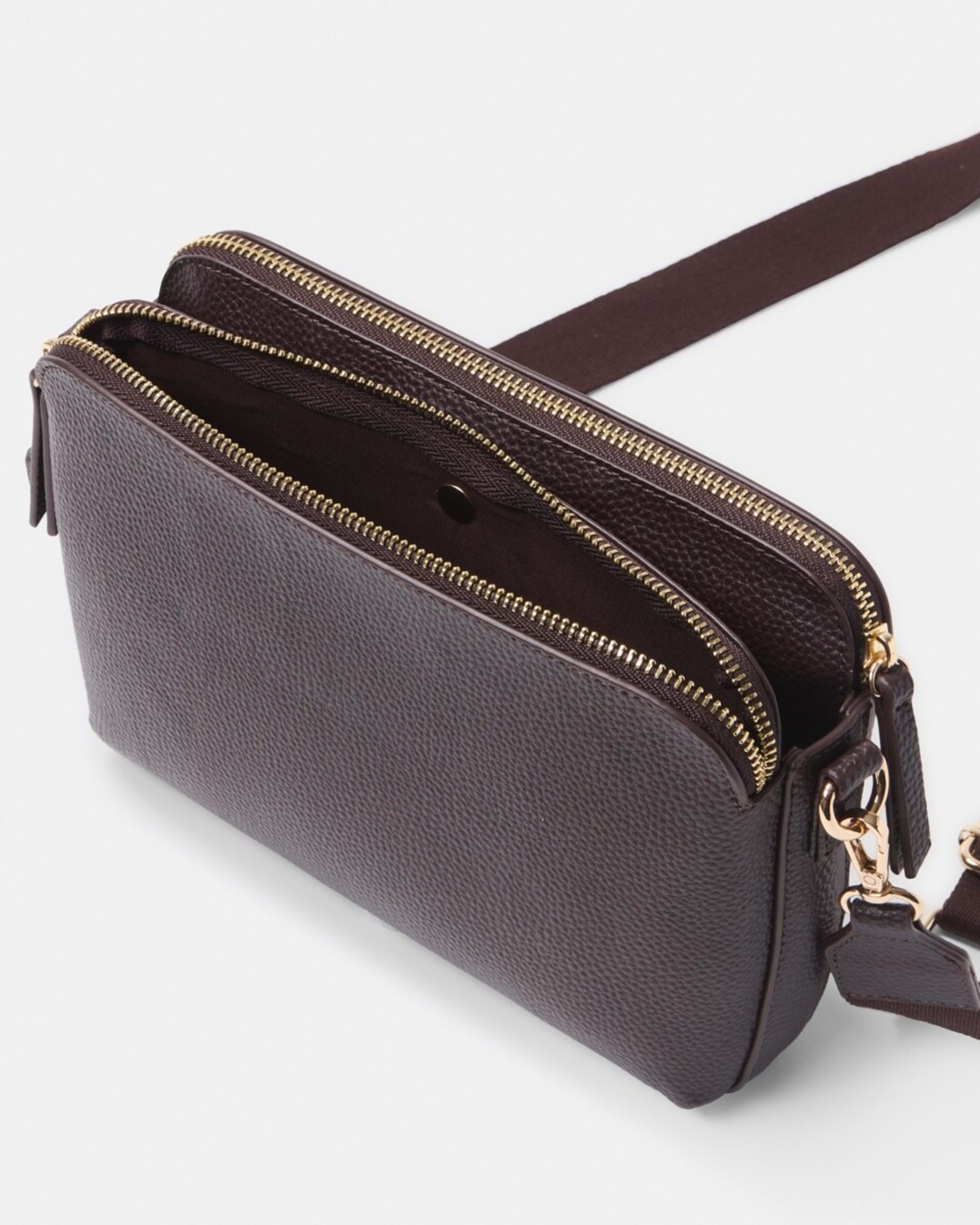 4 Double Pocket Crossbody Bag CHOCOLATE PLUM, 4 of 5