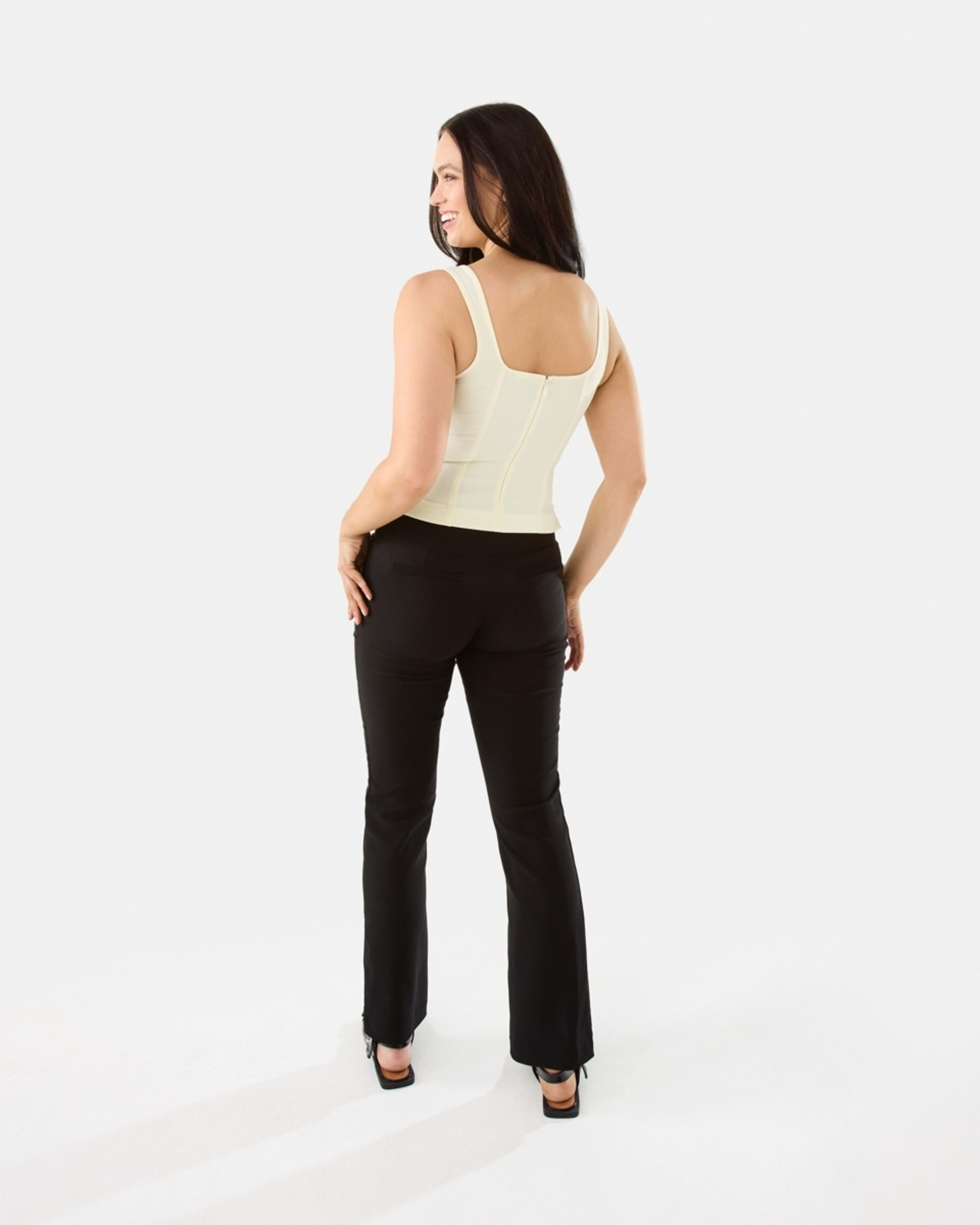 6 Sleeveless Tailored Top Glow Yellw, 6 of 10