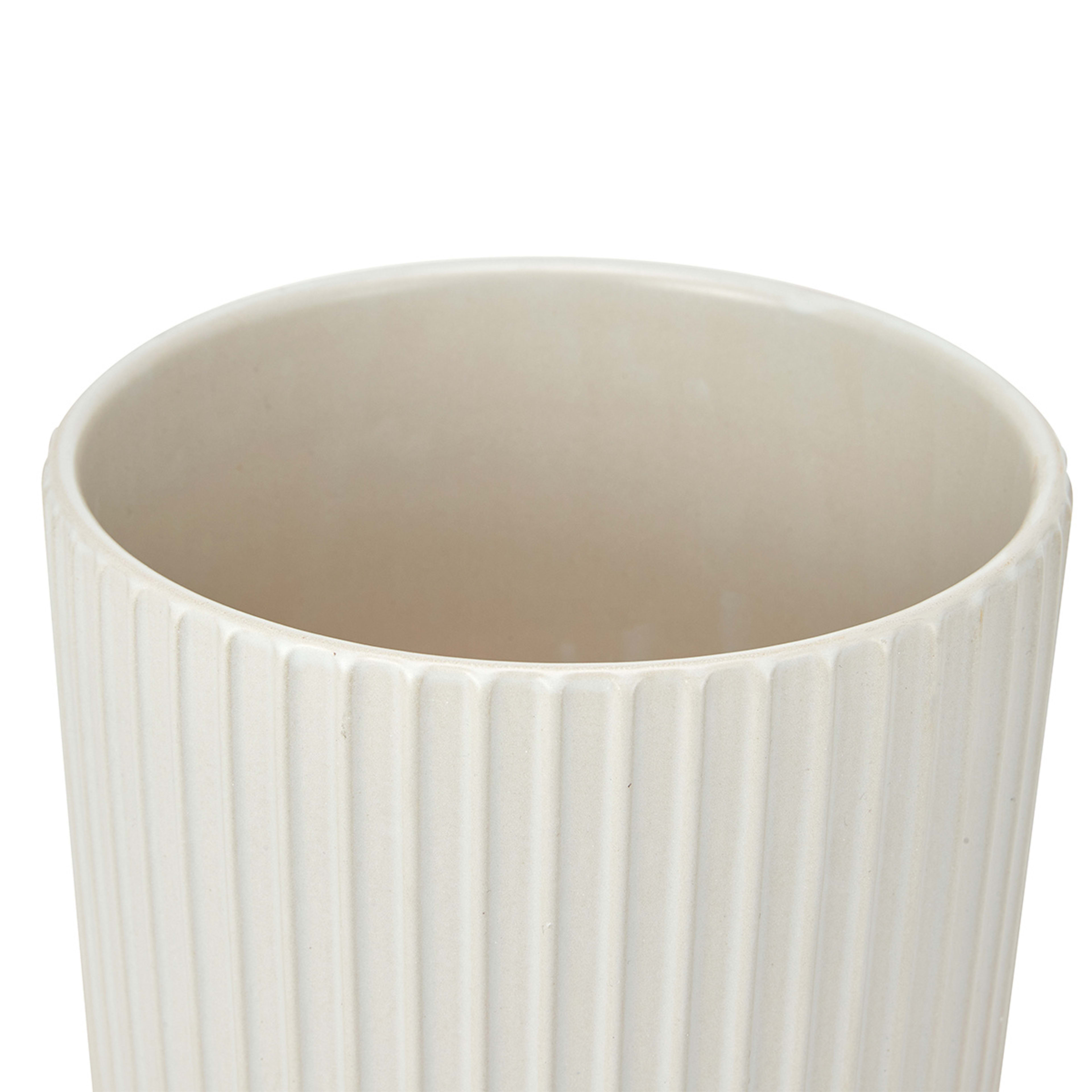 Linear Embossed Pot Kmart