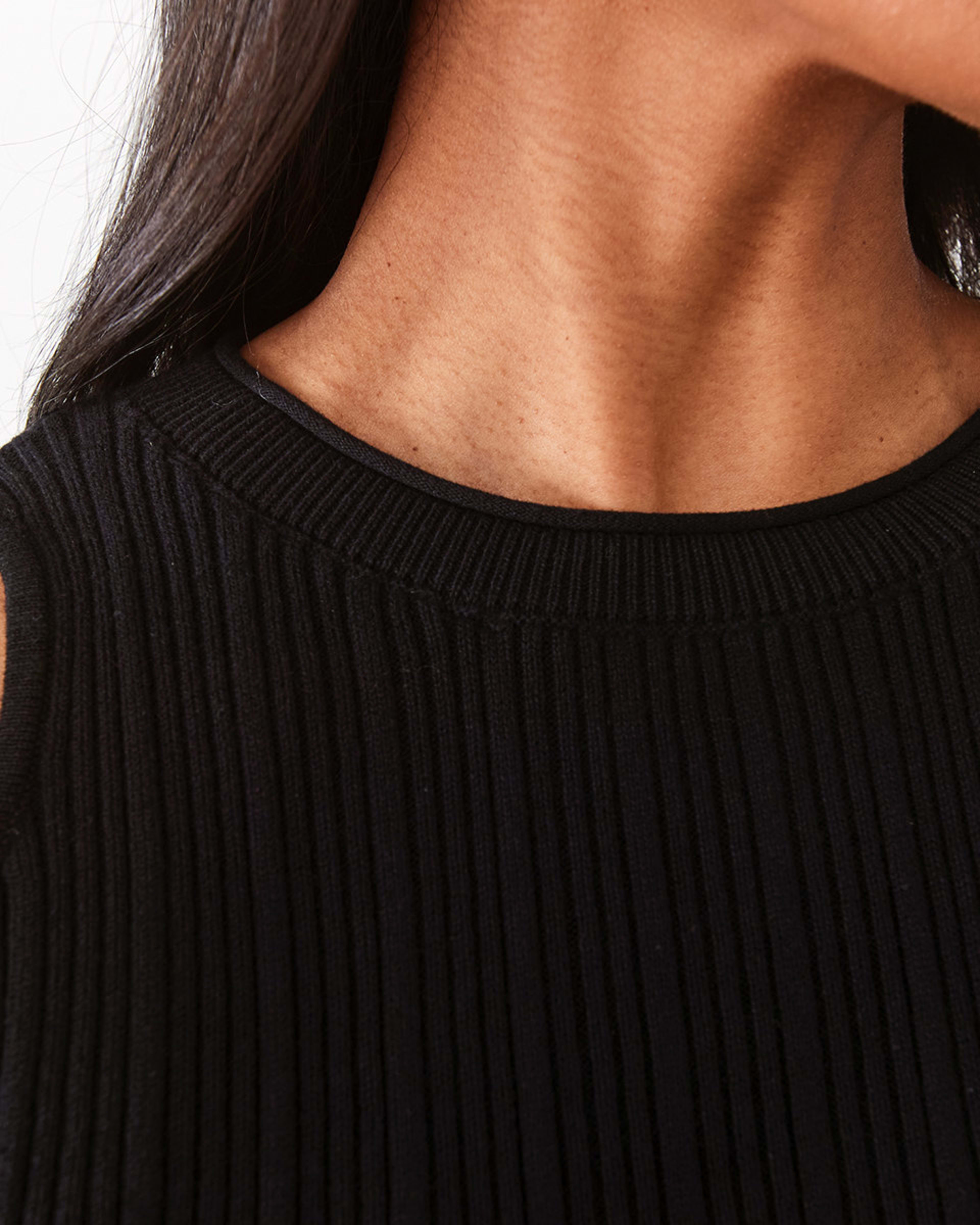 8 Long Sleeve True Knit Variegated Top Black, 8 of 10