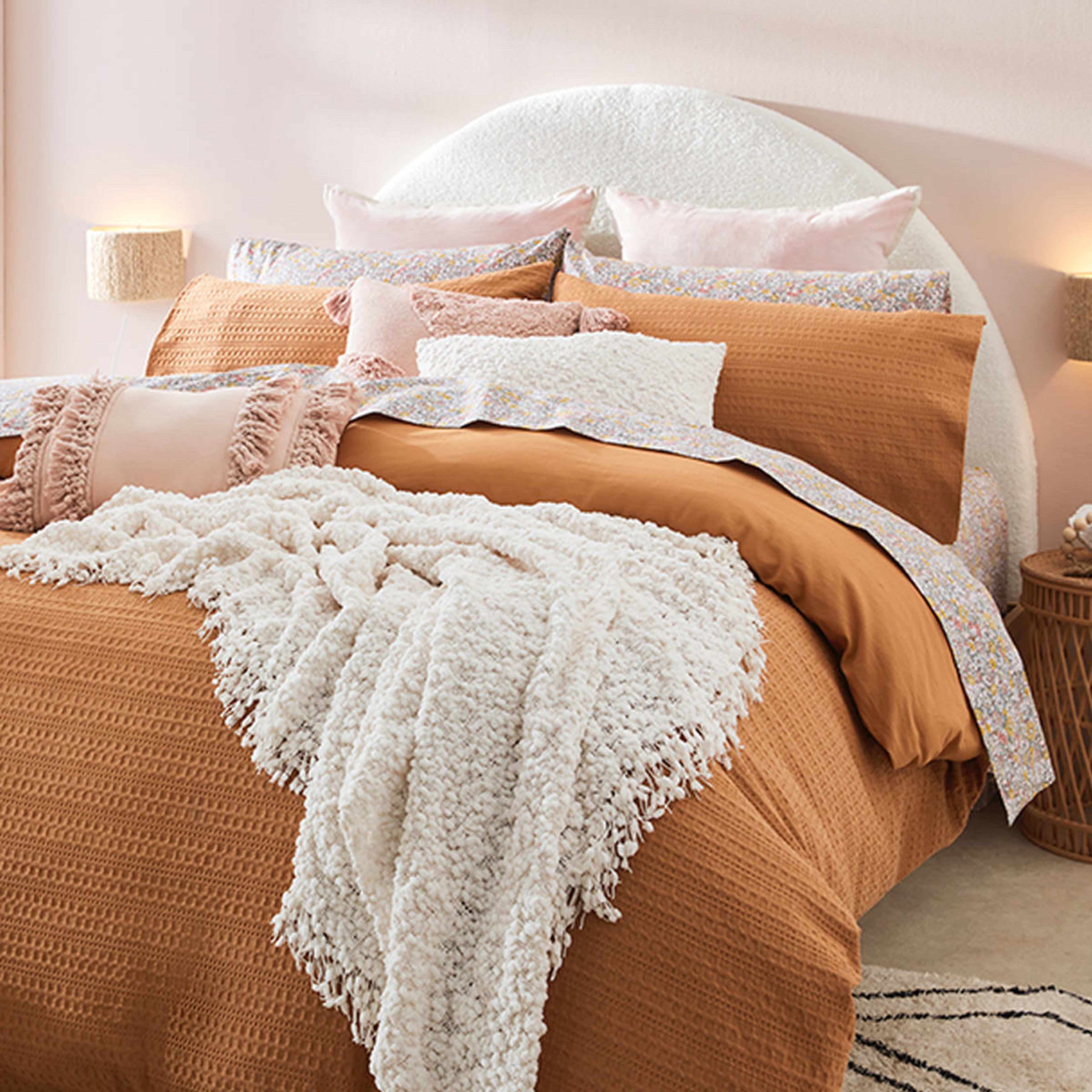 Boucle Queen Bedhead Kmart