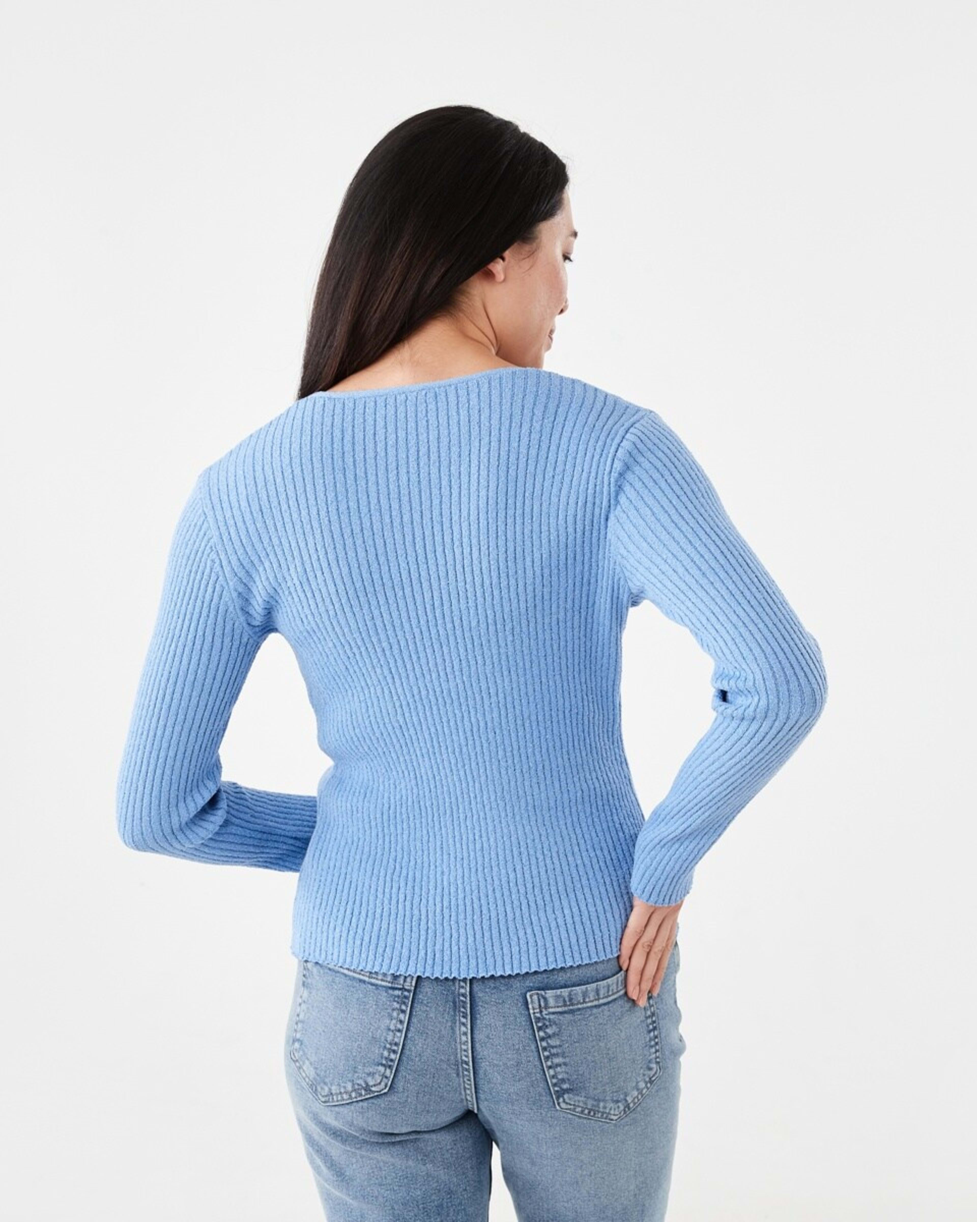 3 Textured V-Neck Top Cornflower, 3 of 6