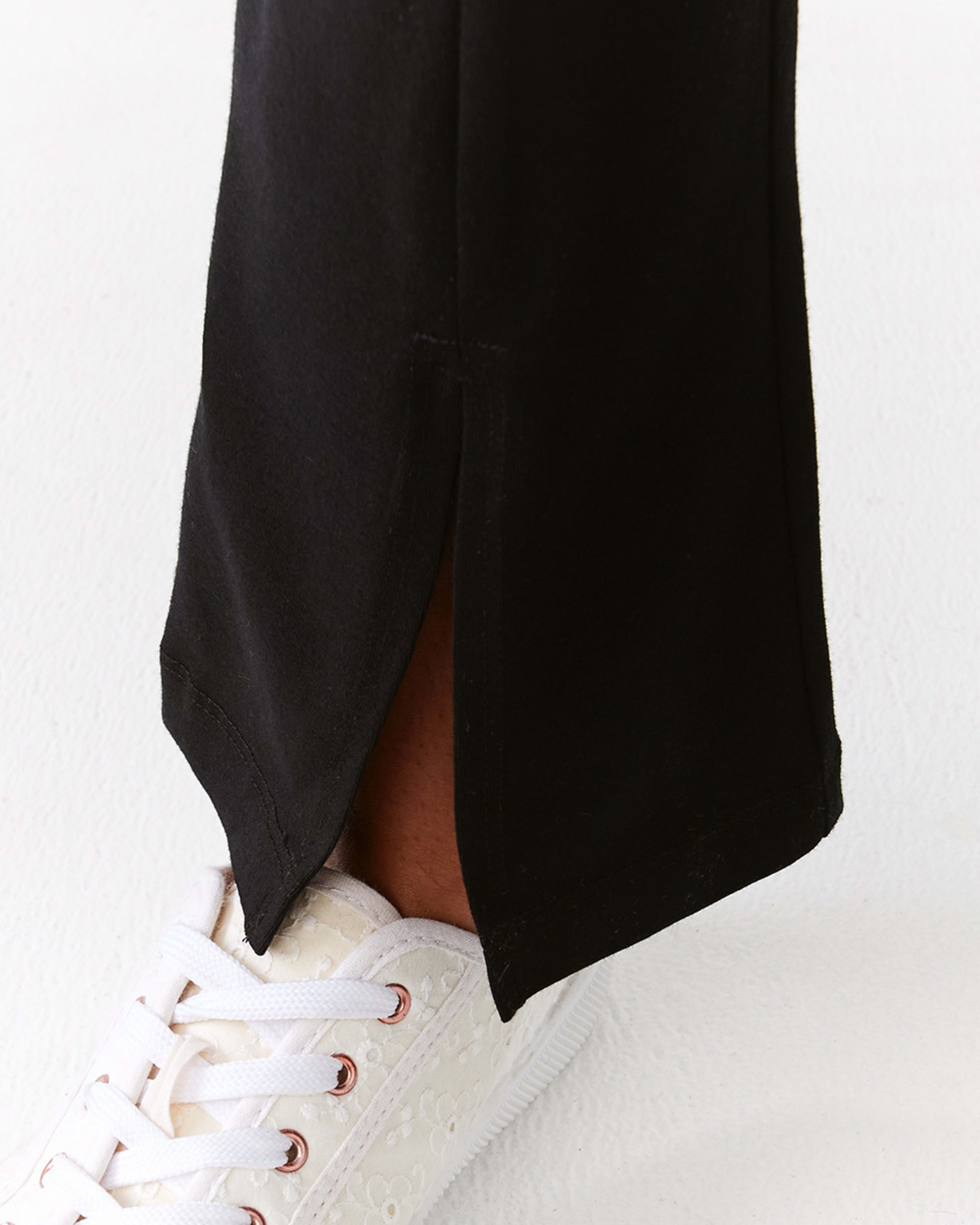 4 Split Flare Leggings Black, 4 of 8