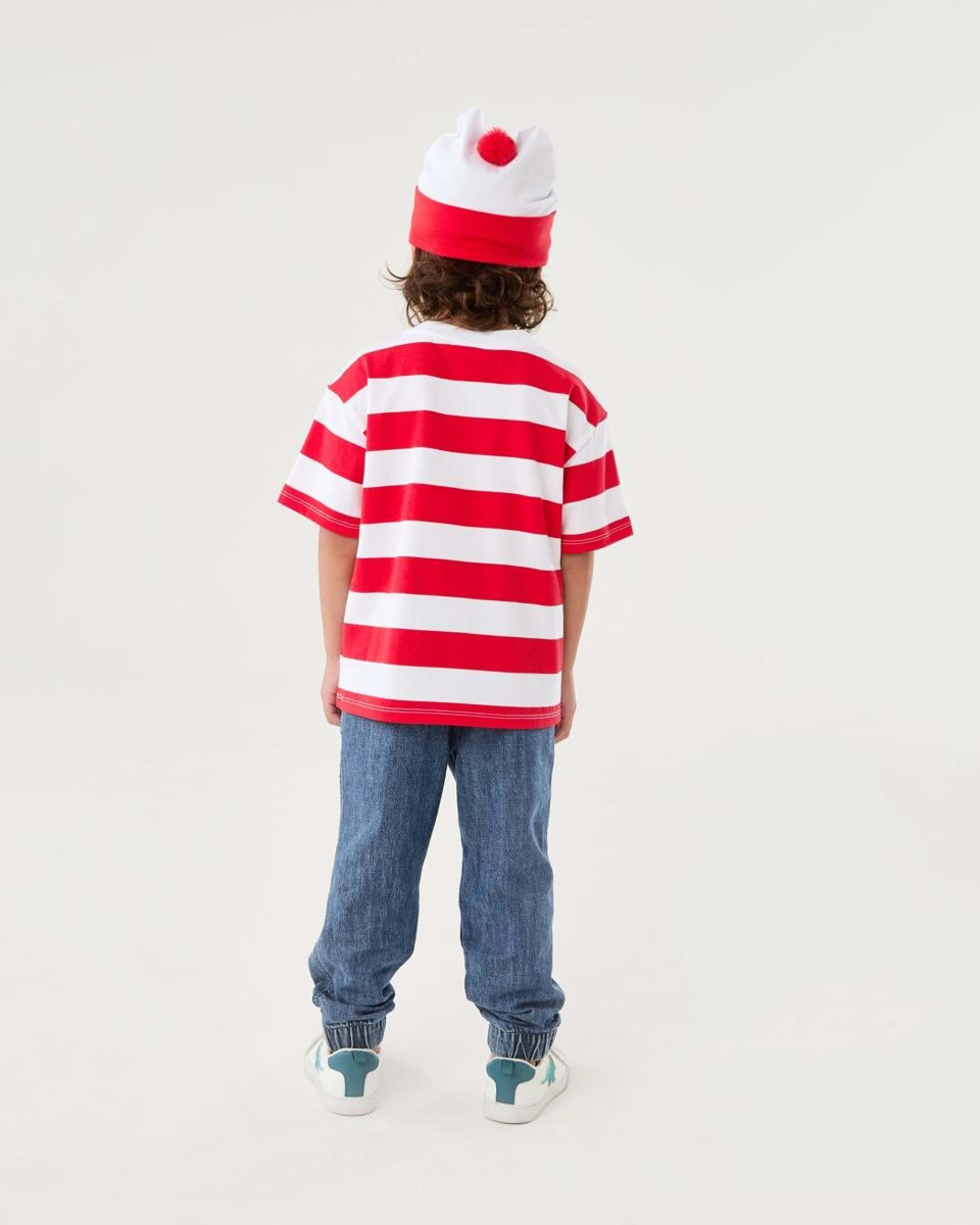 6 Wally License Character T-shirt WALLY, 6 of 6