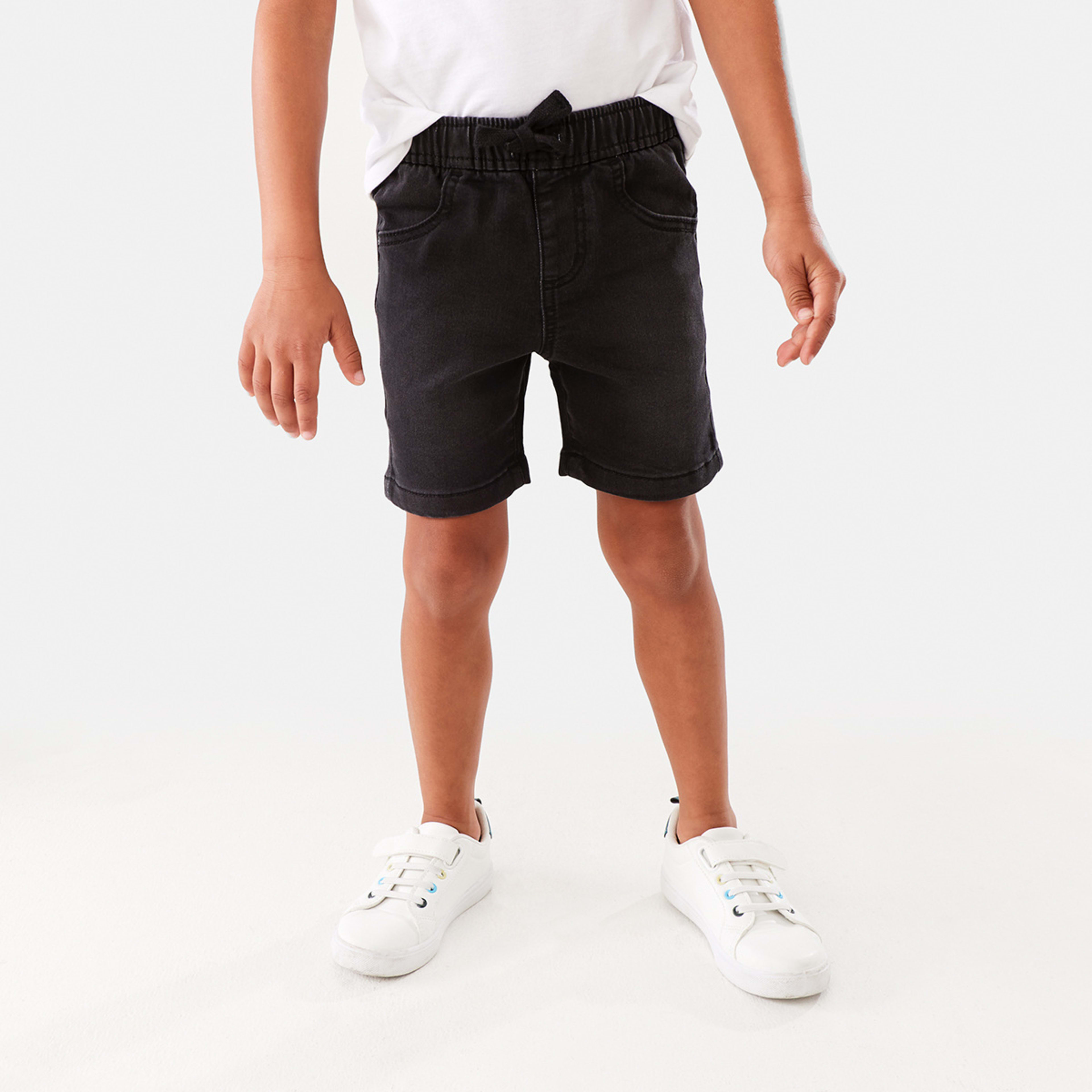 1 Knit Denim Shorts Black Wash, 1 of 7