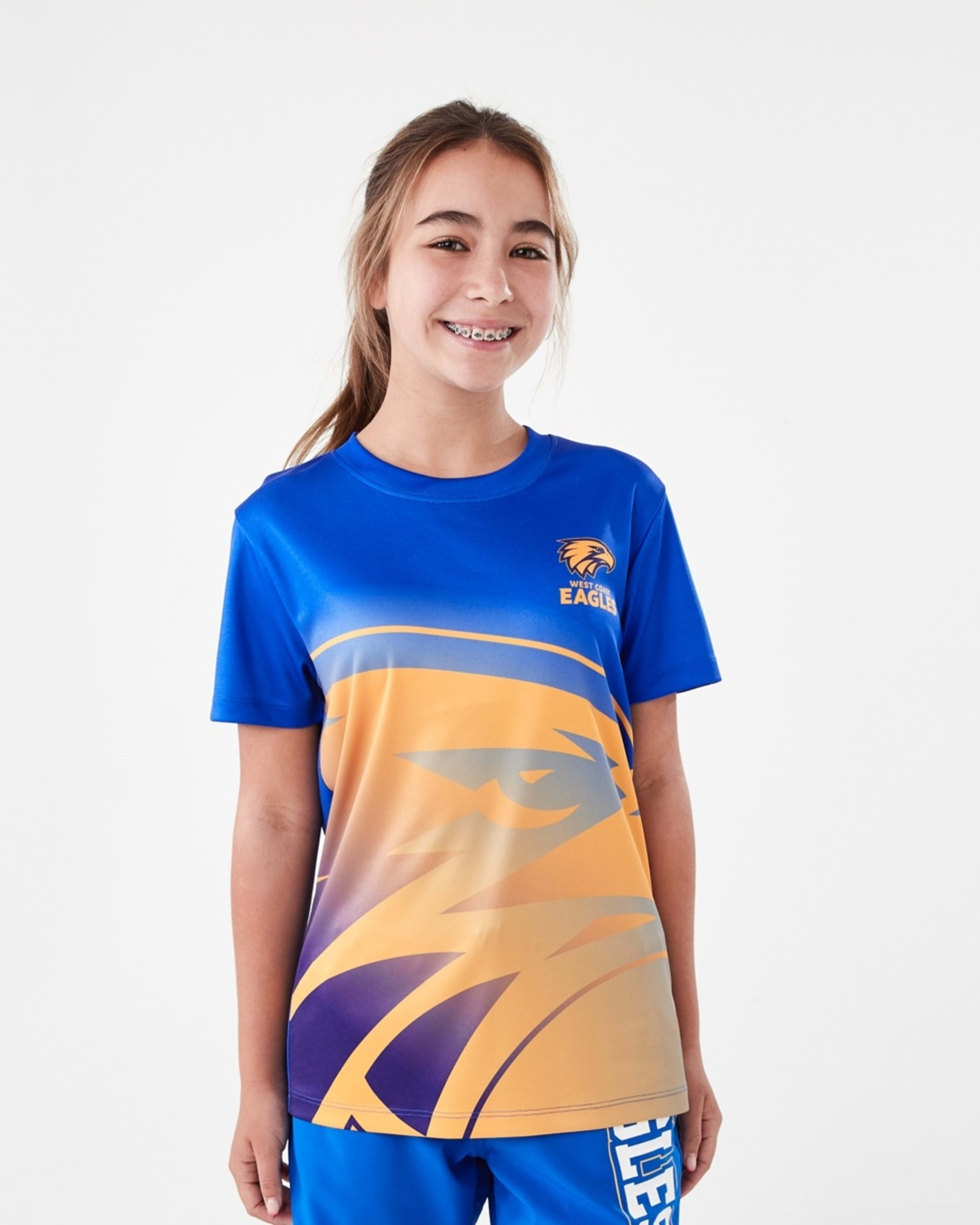 2 Official AFL Kids Training T-shirt West Coast, 2 of 9