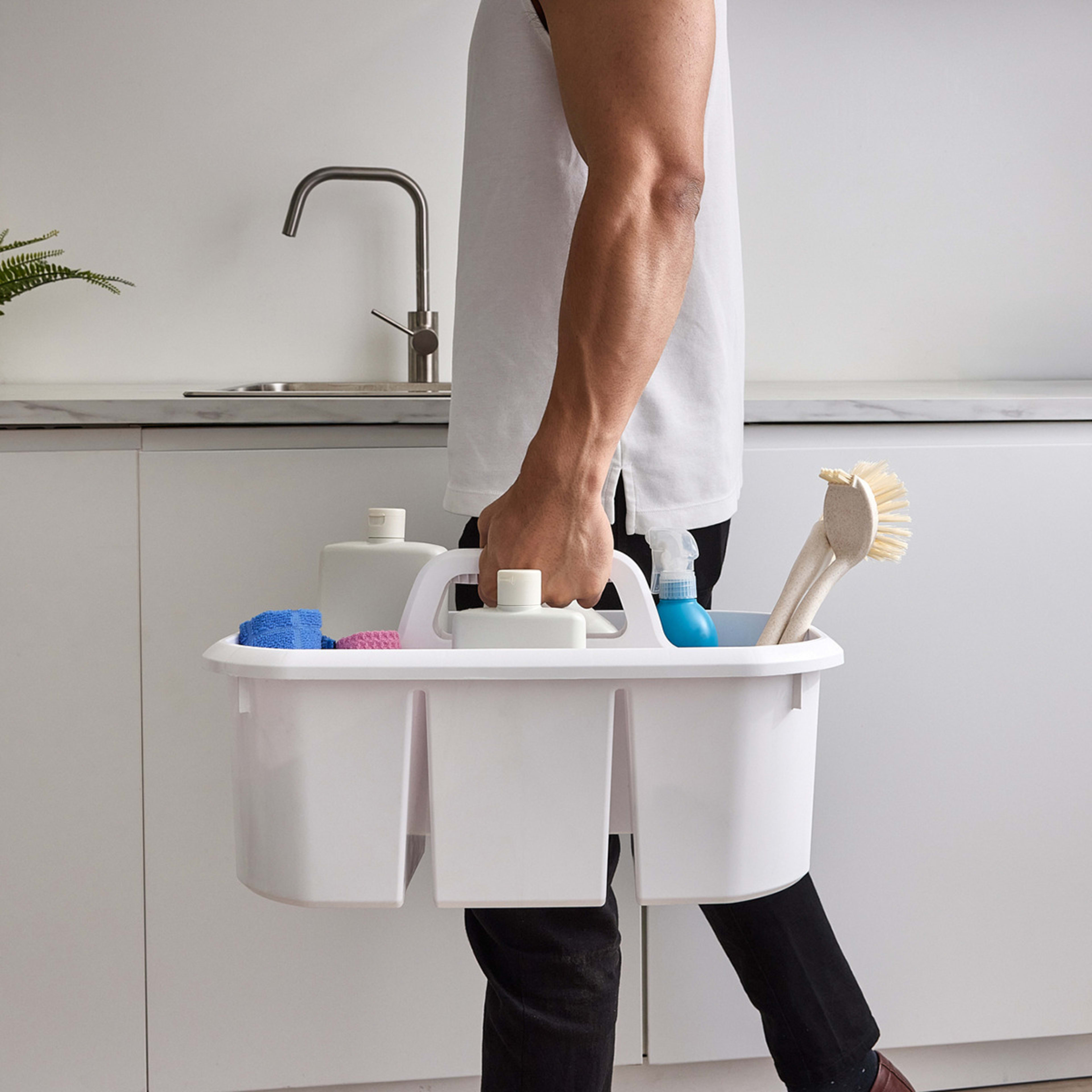 1 Large Cleaning Caddy