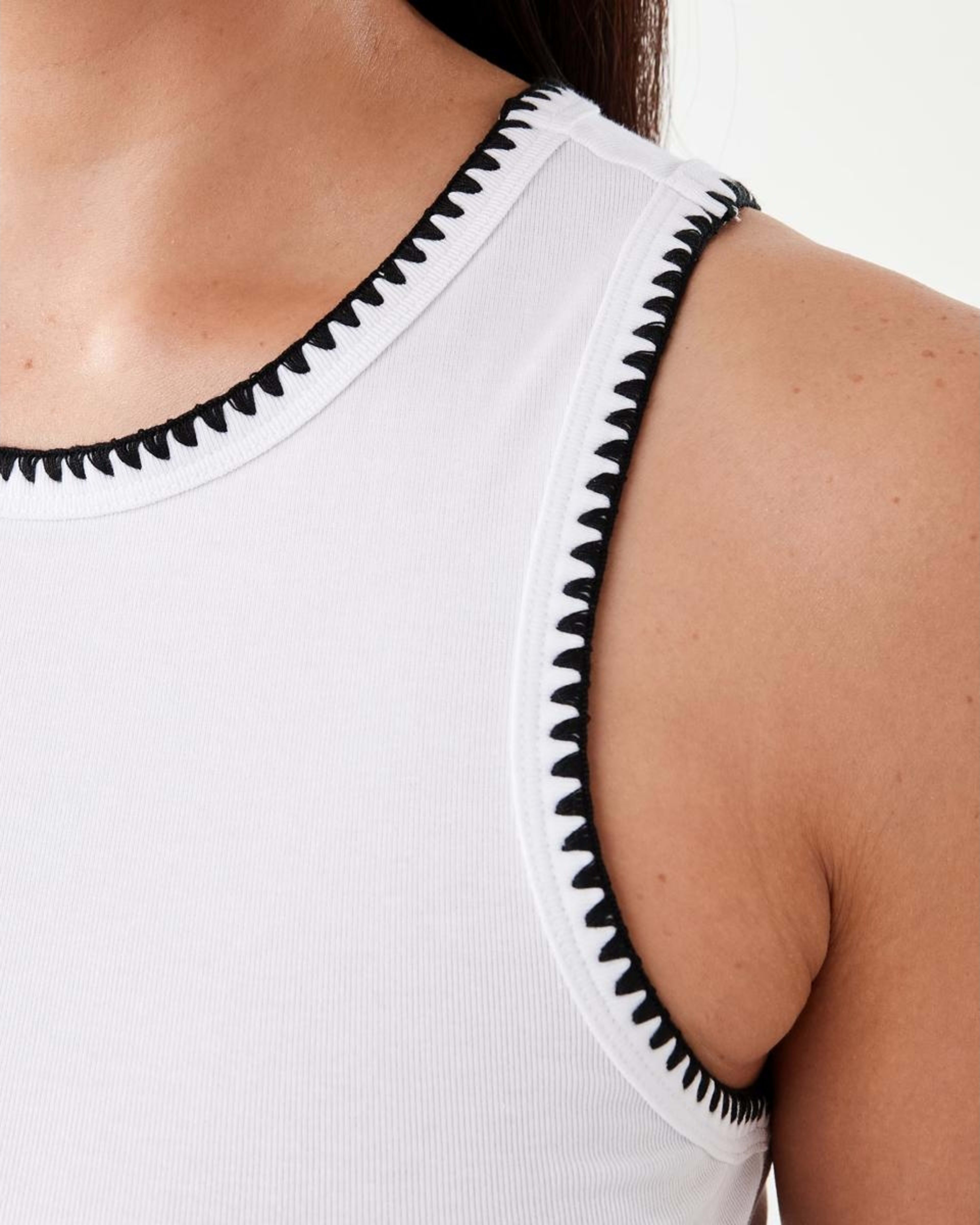 5 Sleeveless Whip Stitch Tank White, 5 of 5
