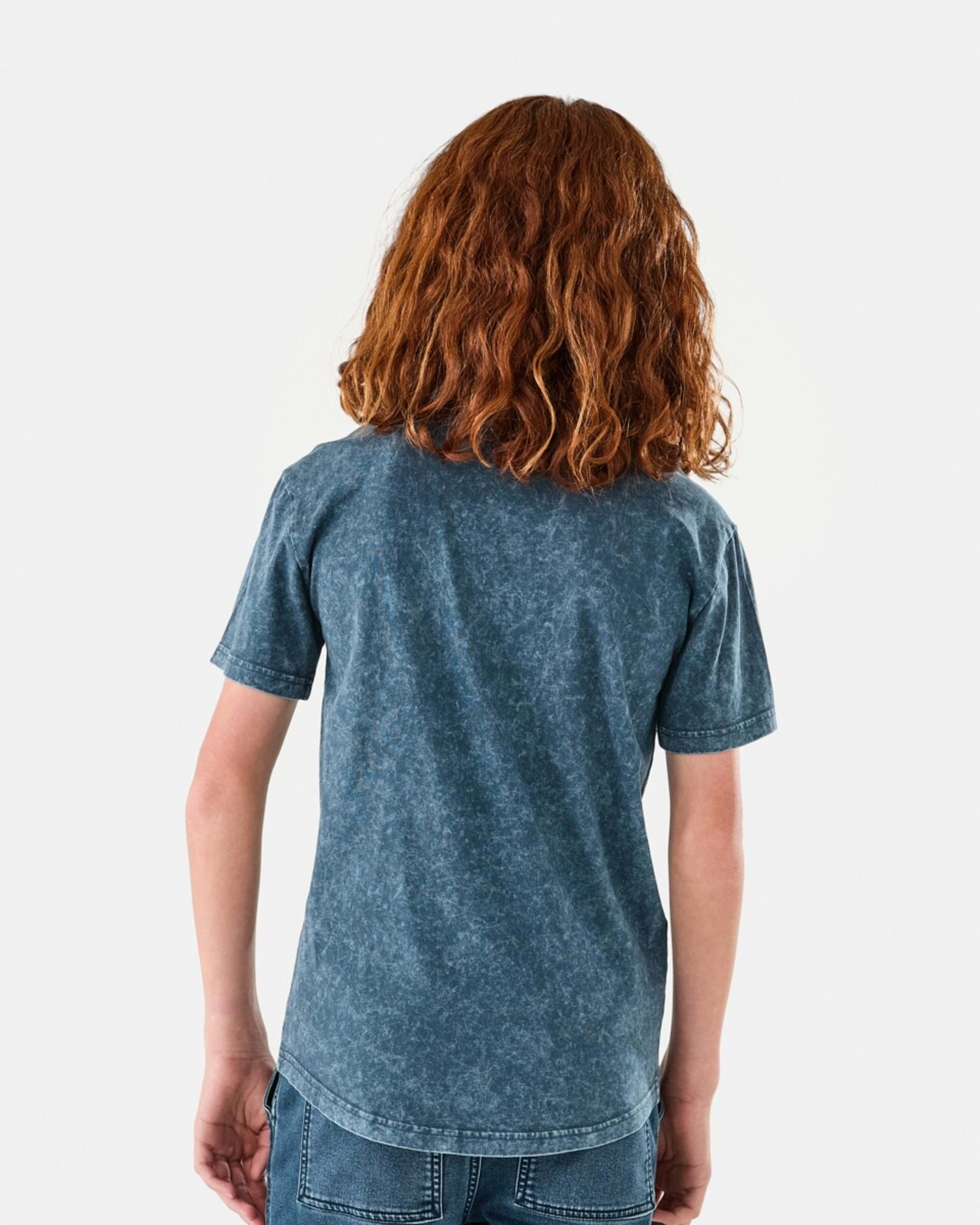 2 Curved Hem Acid Wash T-shirt Wash Blue, 2 of 9
