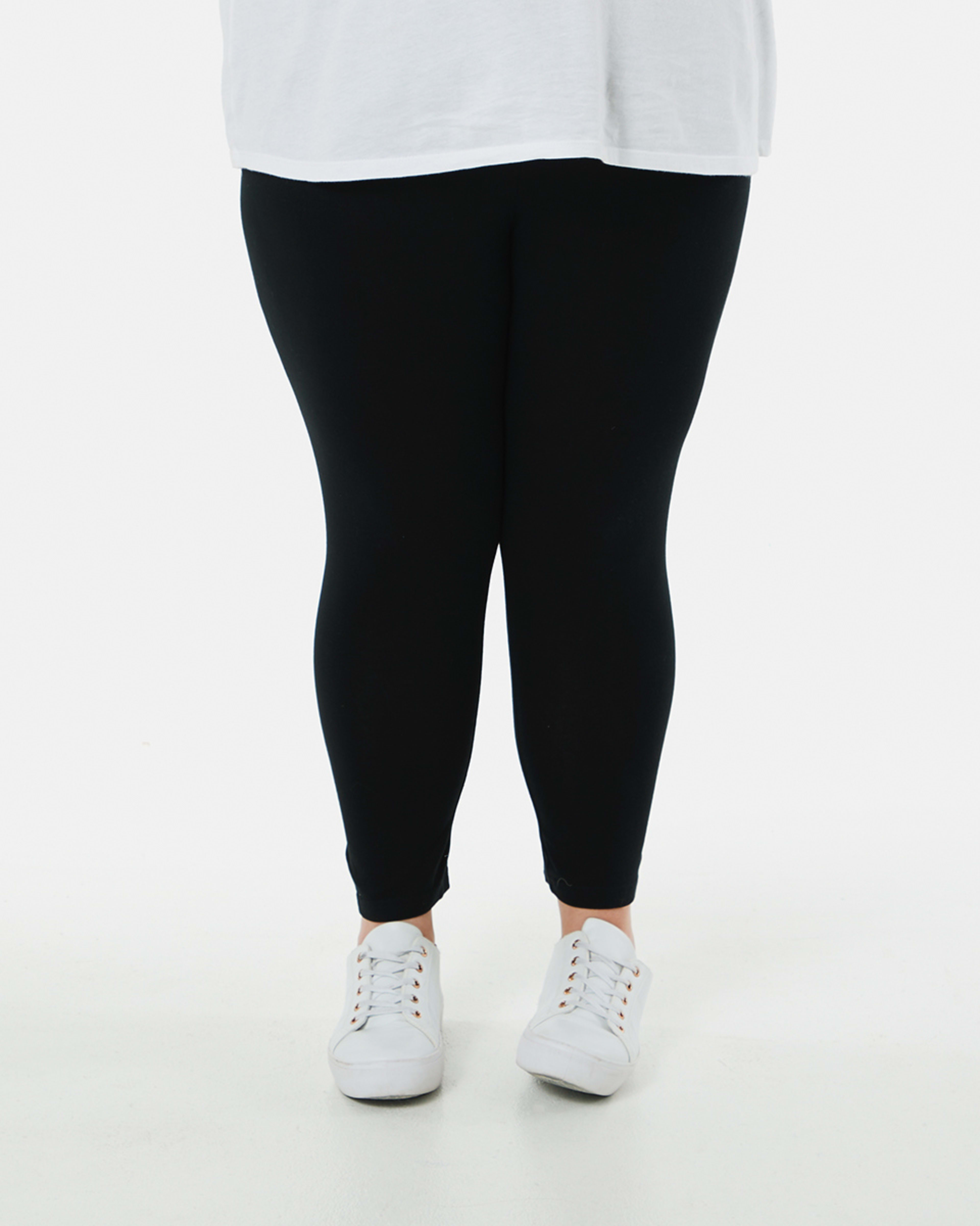 1 Curve 3/4 Length Leggings Black