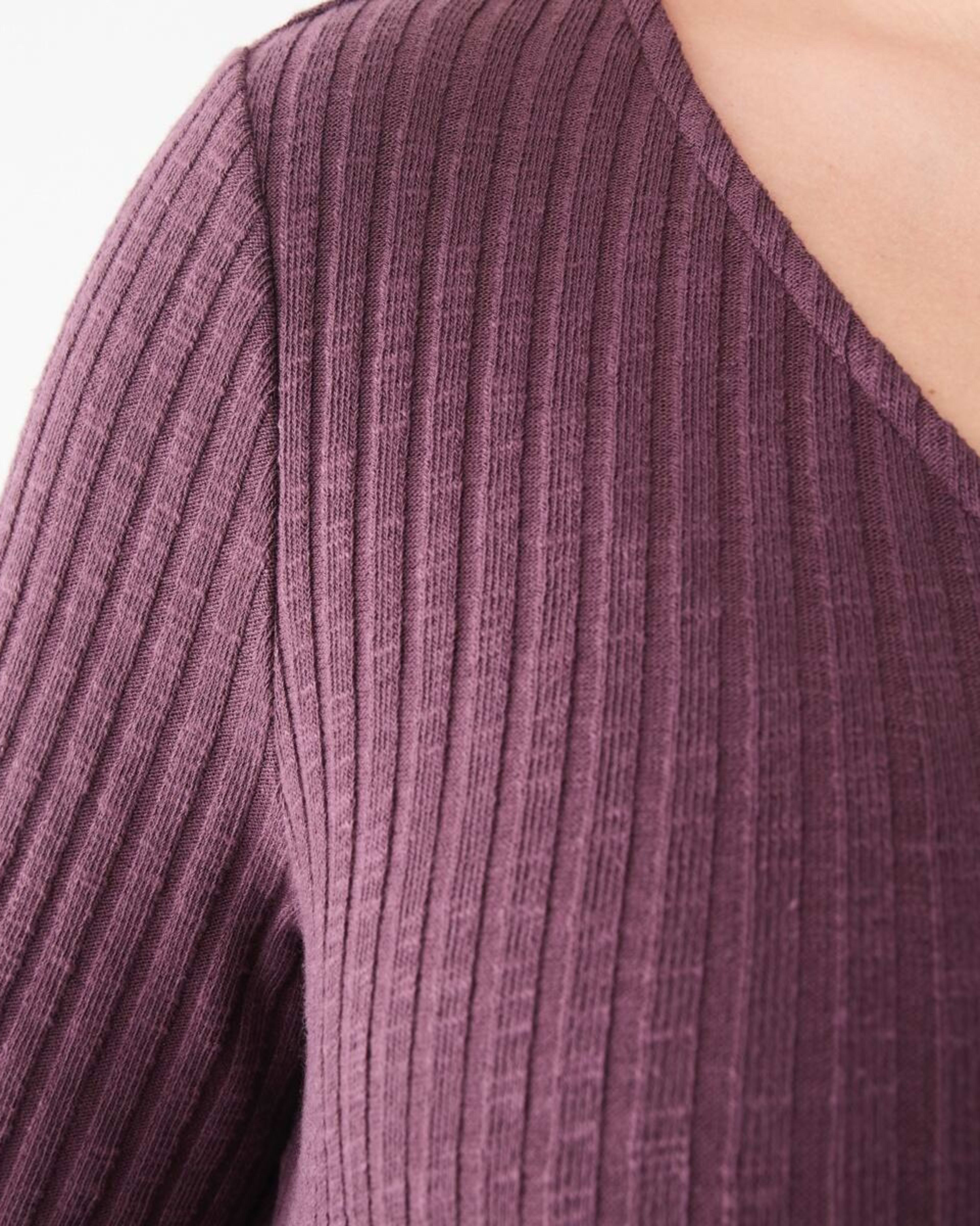 5 Curve Long Sleeve V-Neck Rib Top Crushed Berry, 5 of 5